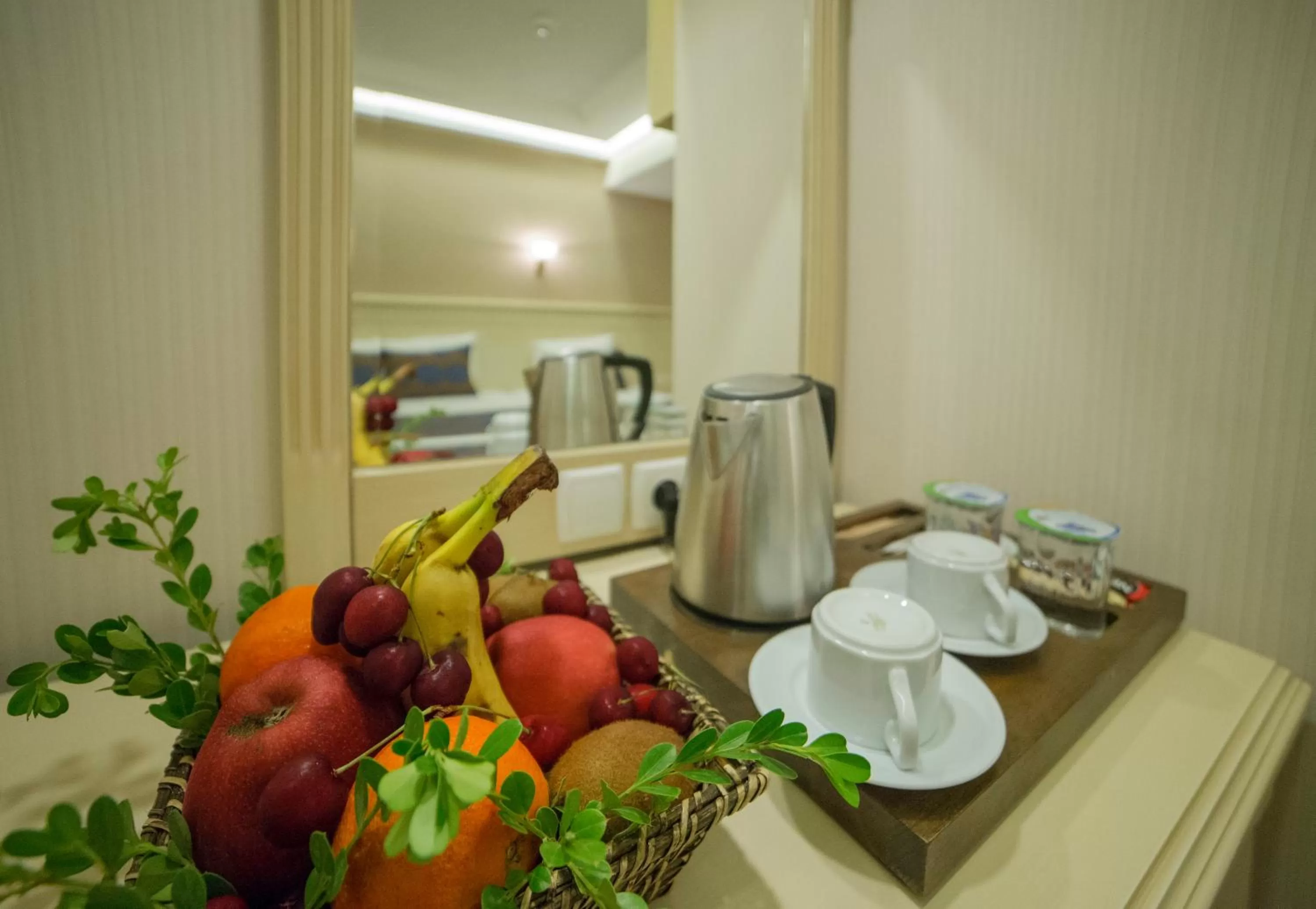 Coffee/tea facilities in Sarnic Hotel & Sarnic Premier Hotel(Ottoman Mansion)