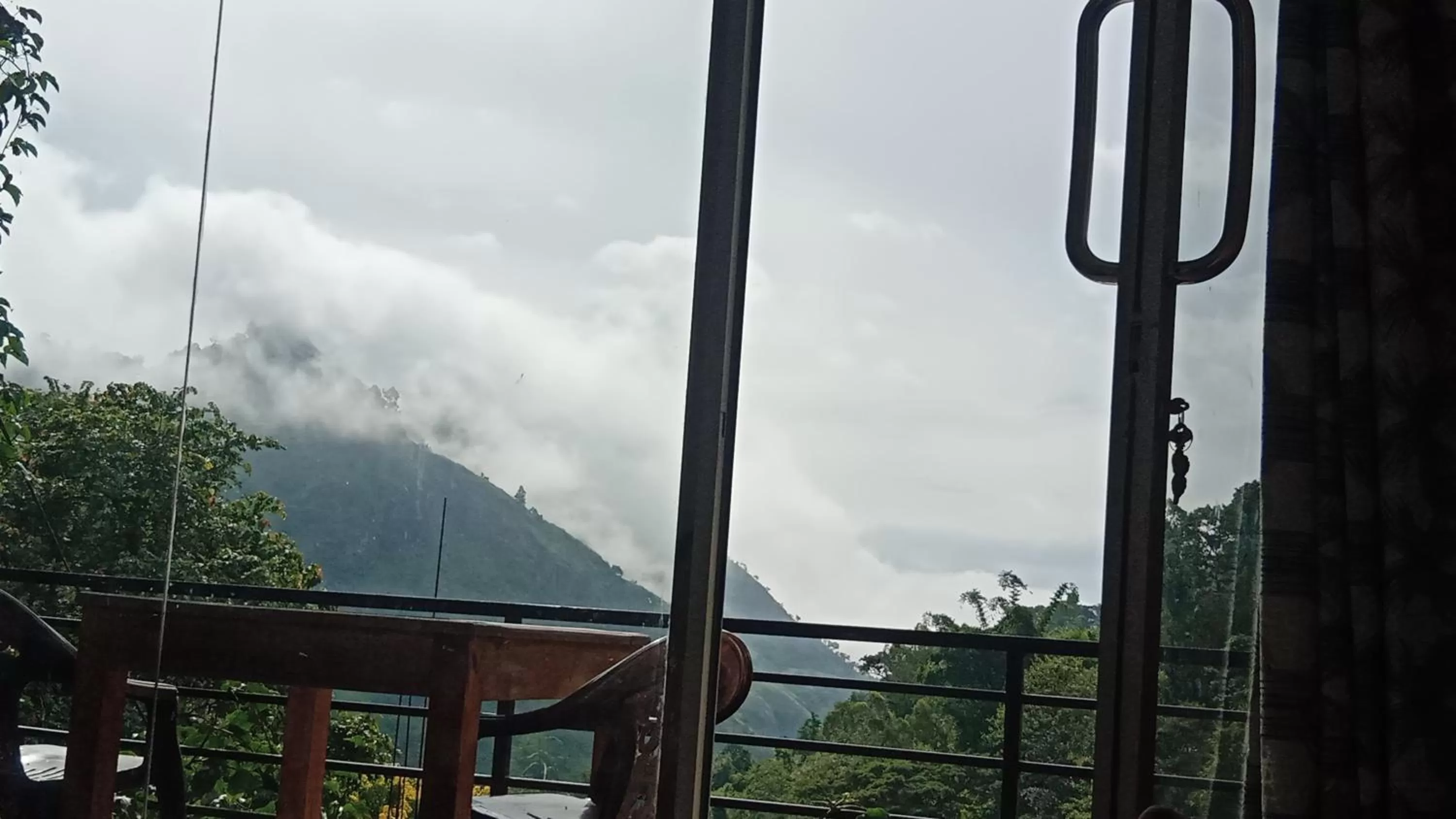 Mountain View in Ella Lucky Panoramic