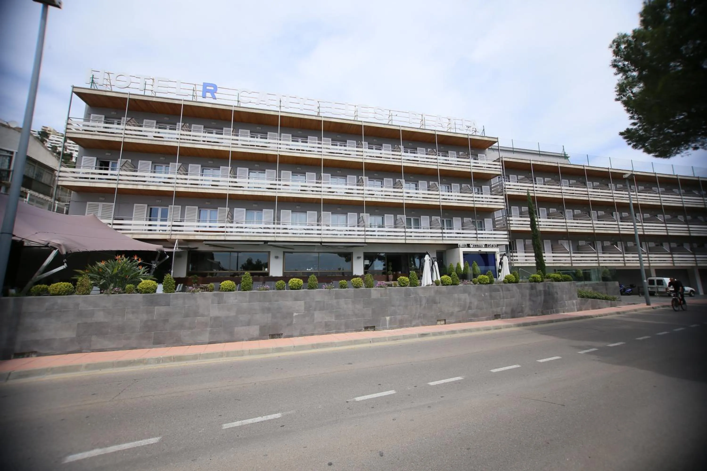 Facade/entrance in Canyelles Platja