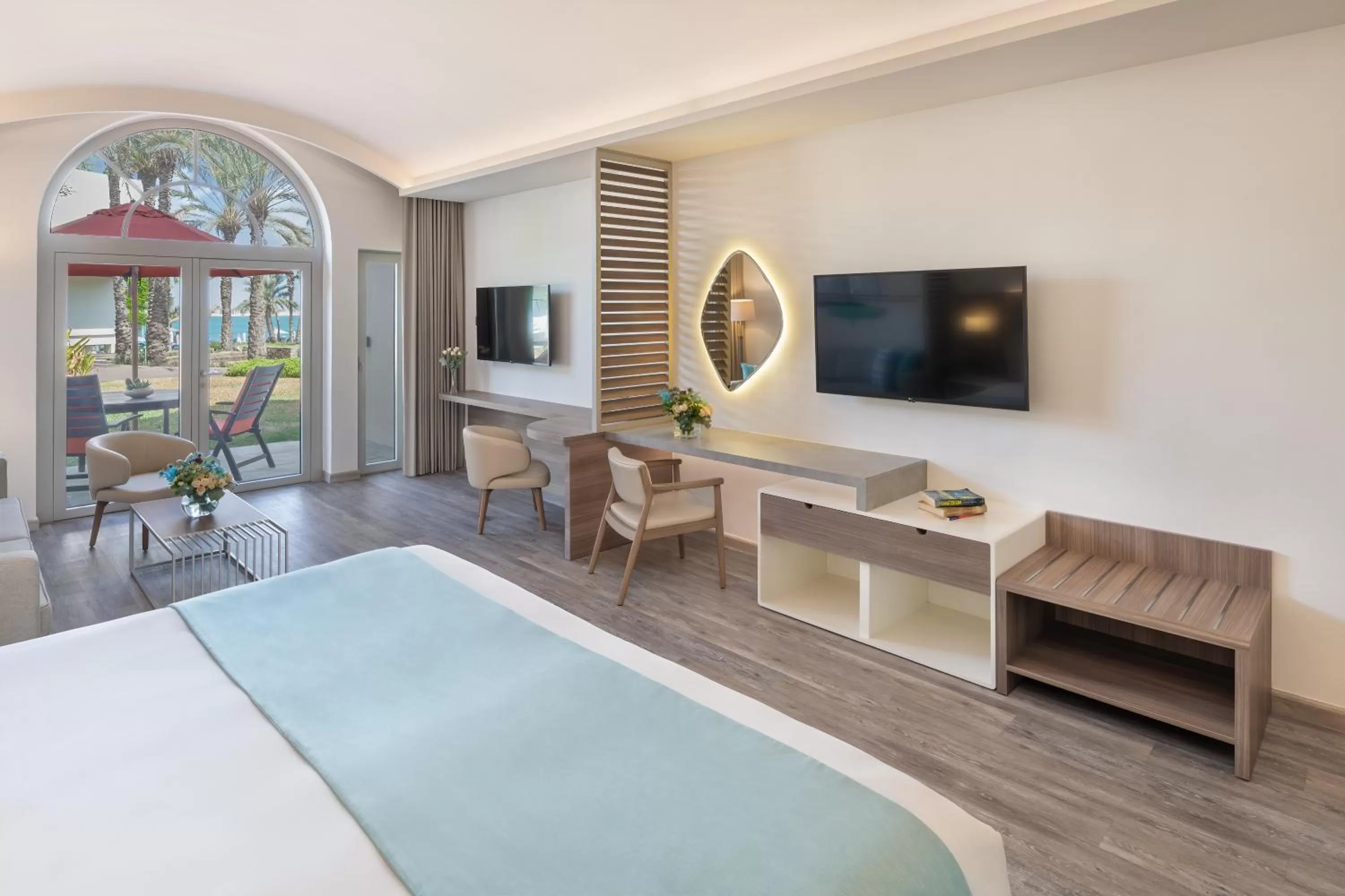 Bed in JA Palm Tree Court, Dubai