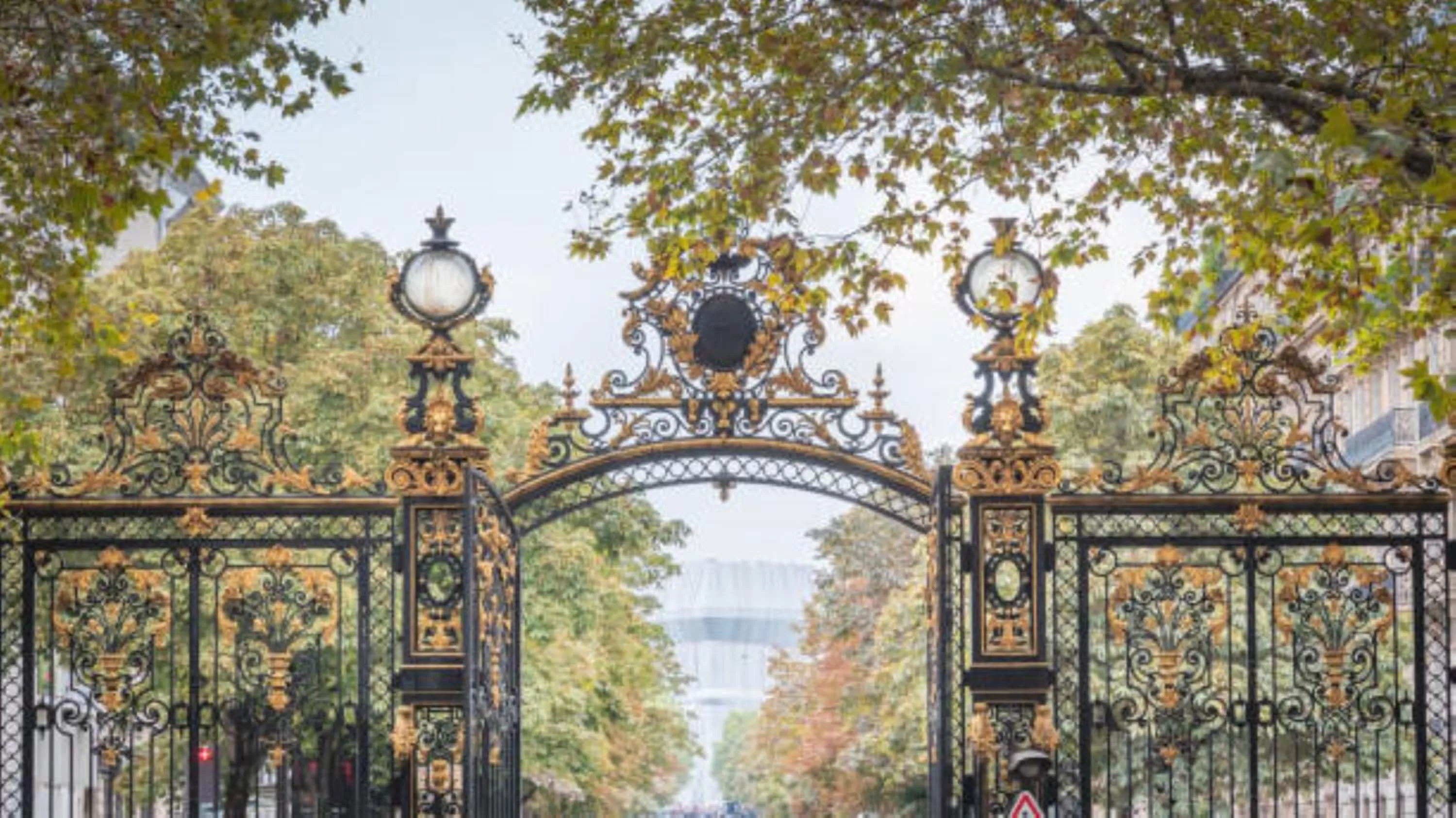 Nearby landmark in Holiday Inn Paris Palais de l'Elysée by IHG