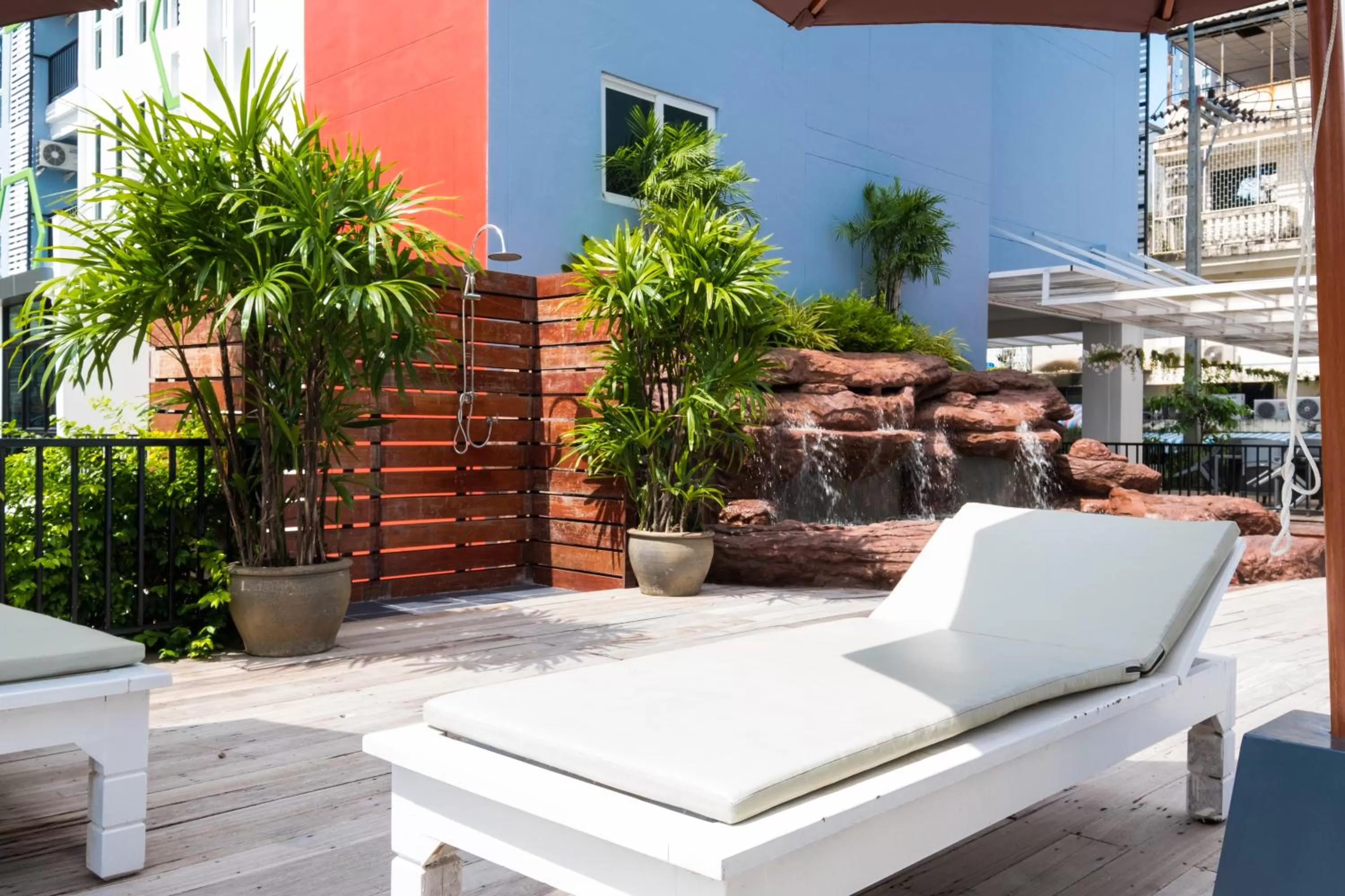 Facade/entrance in P Plus Hotel