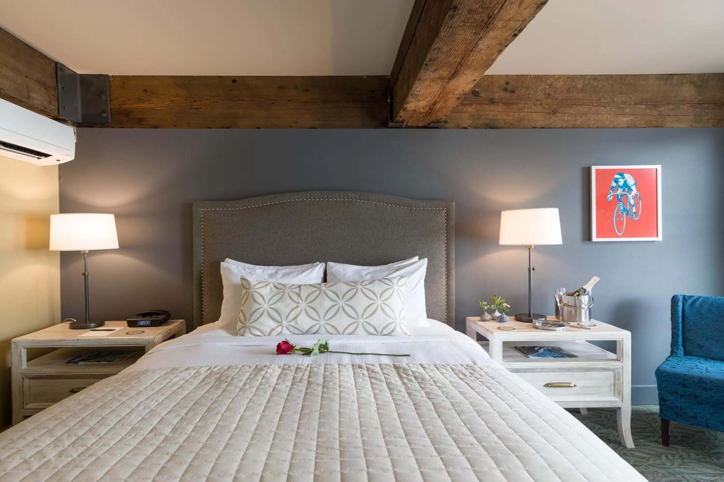 Decorative detail, Bed in Inn at Lynden