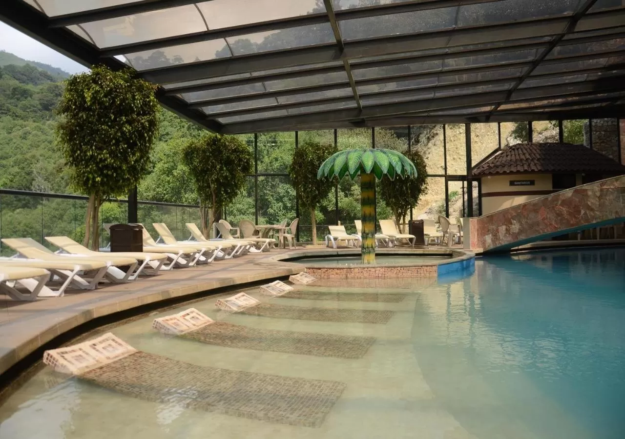 Swimming pool in Hotel y Aguas Termales de Chignahuapan