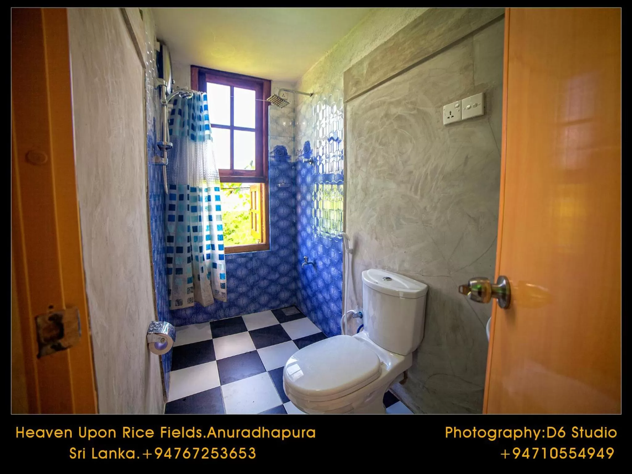 Bathroom in Heaven Upon Rice Fields