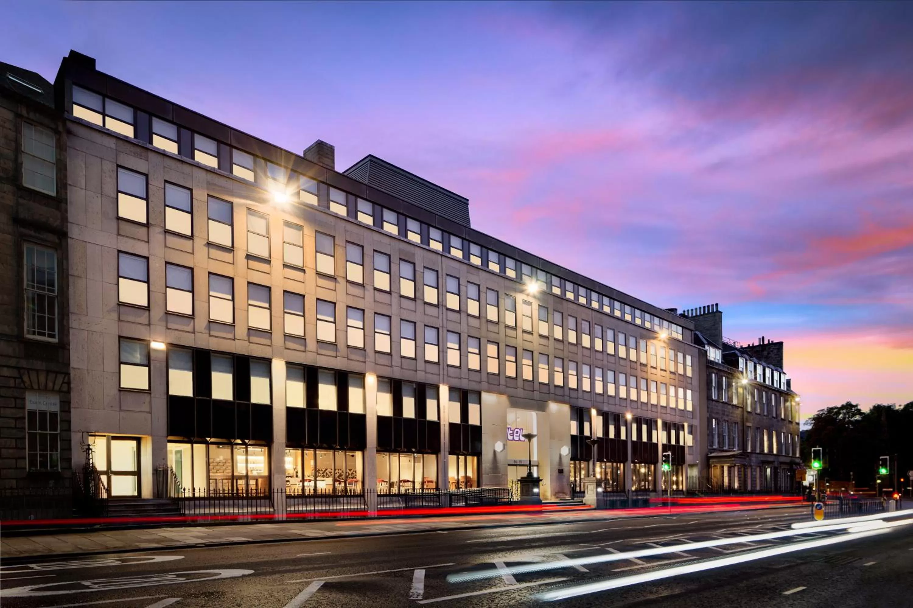 Facade/entrance in YOTEL Edinburgh