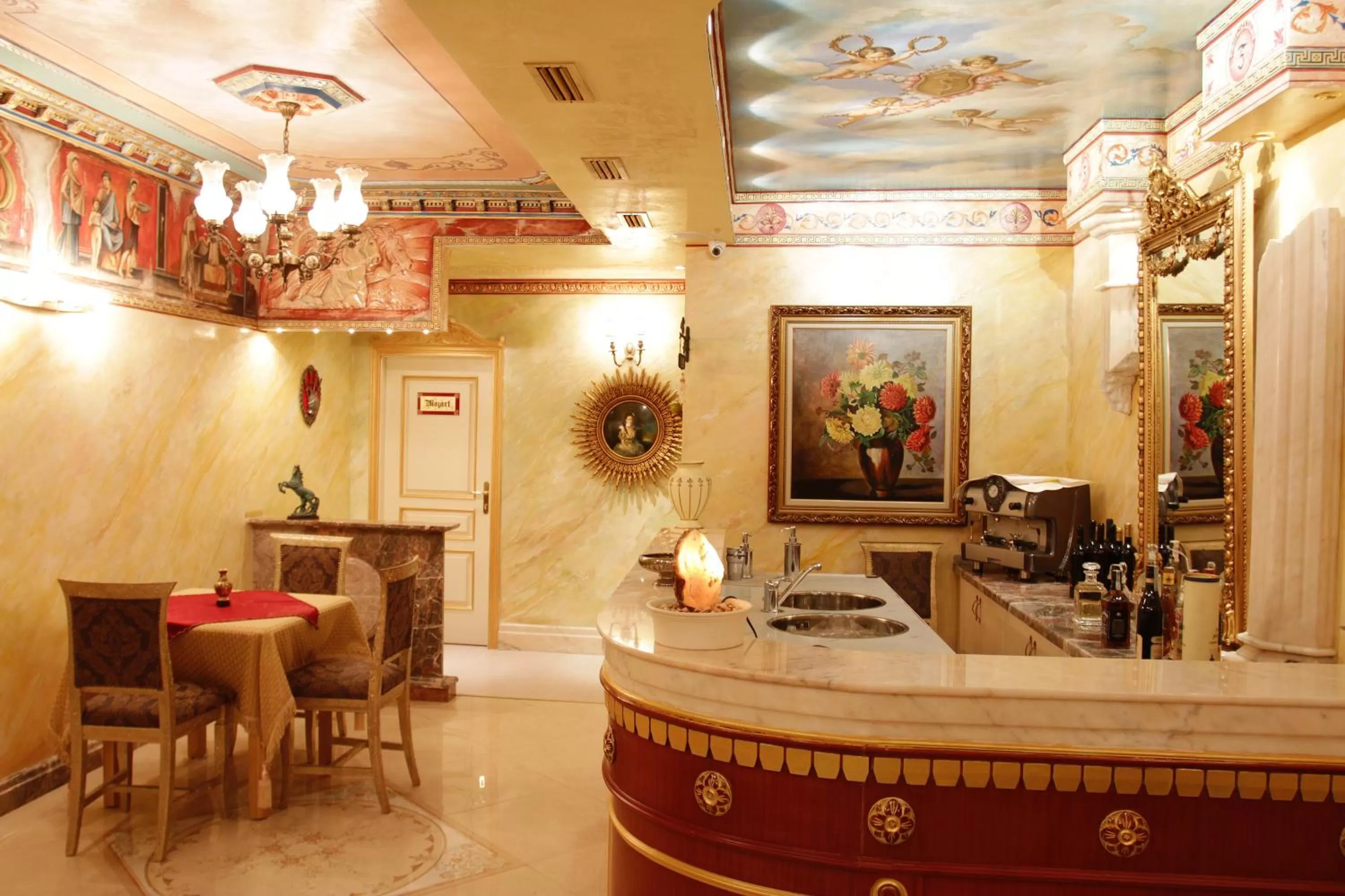 Living room in Hotel Villa Fernando Tirana