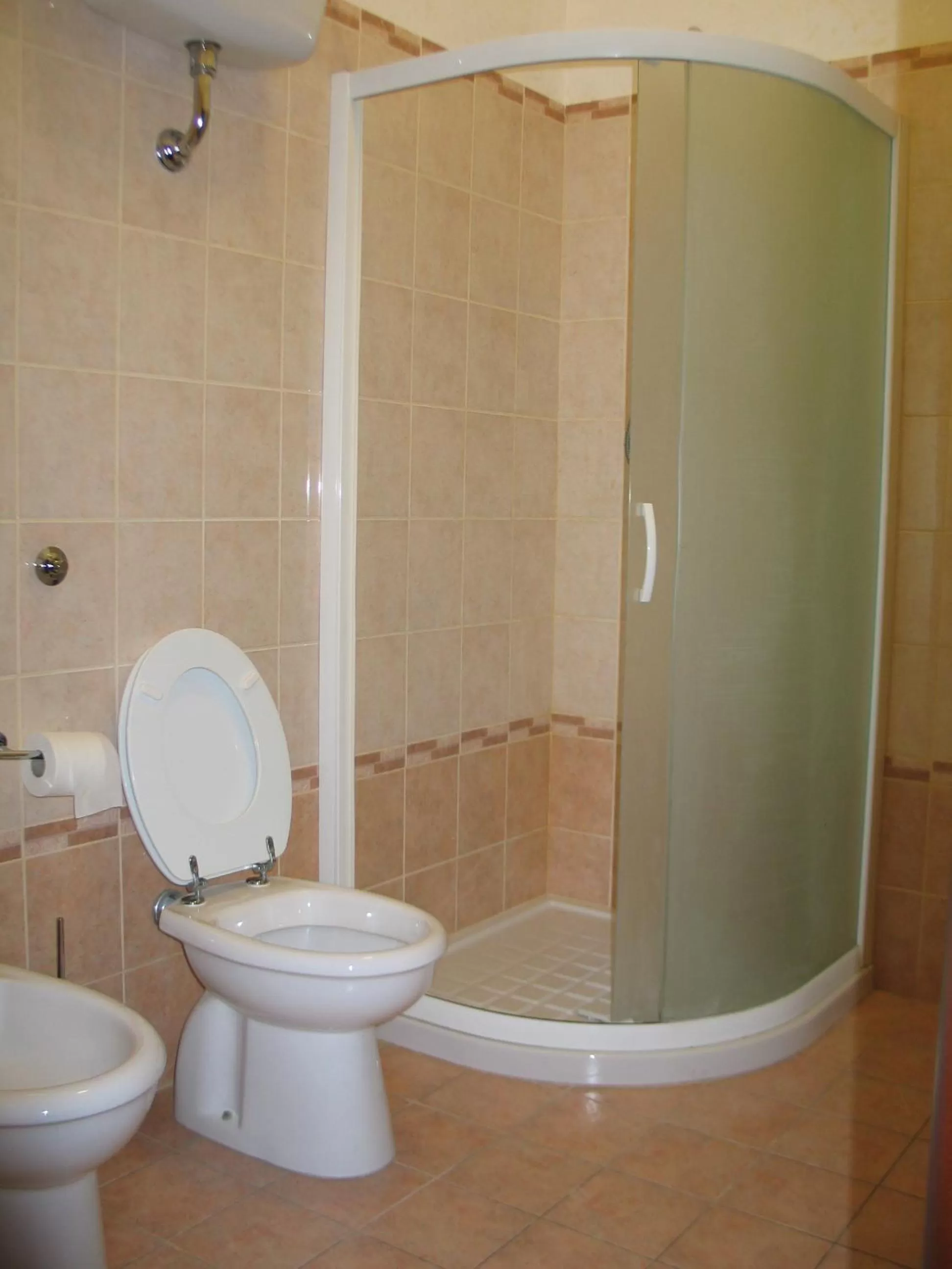 Shower, Bathroom in Hotel Bed & Breakfast Minu'