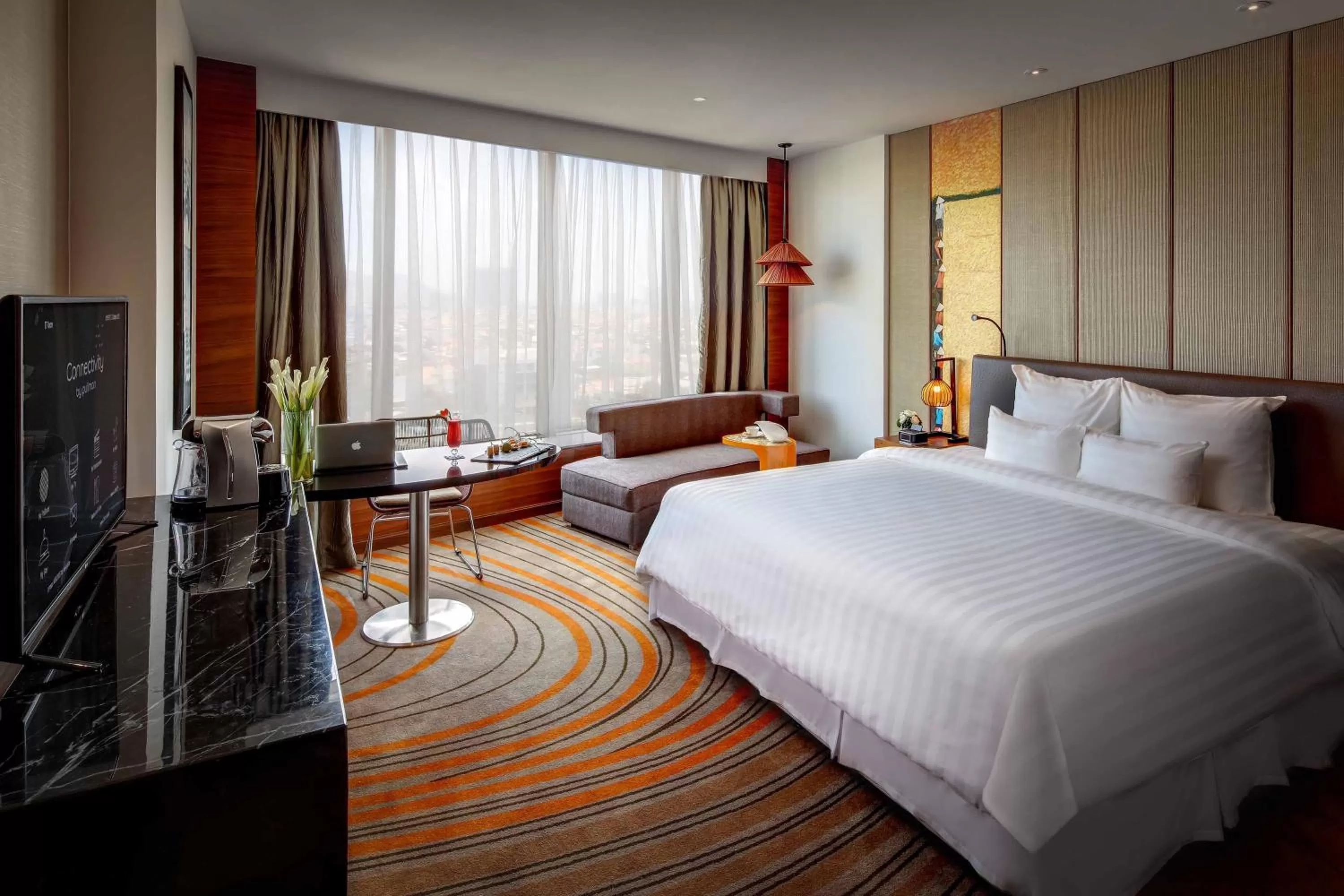 Photo of the whole room, Bed in Pullman Vung Tau