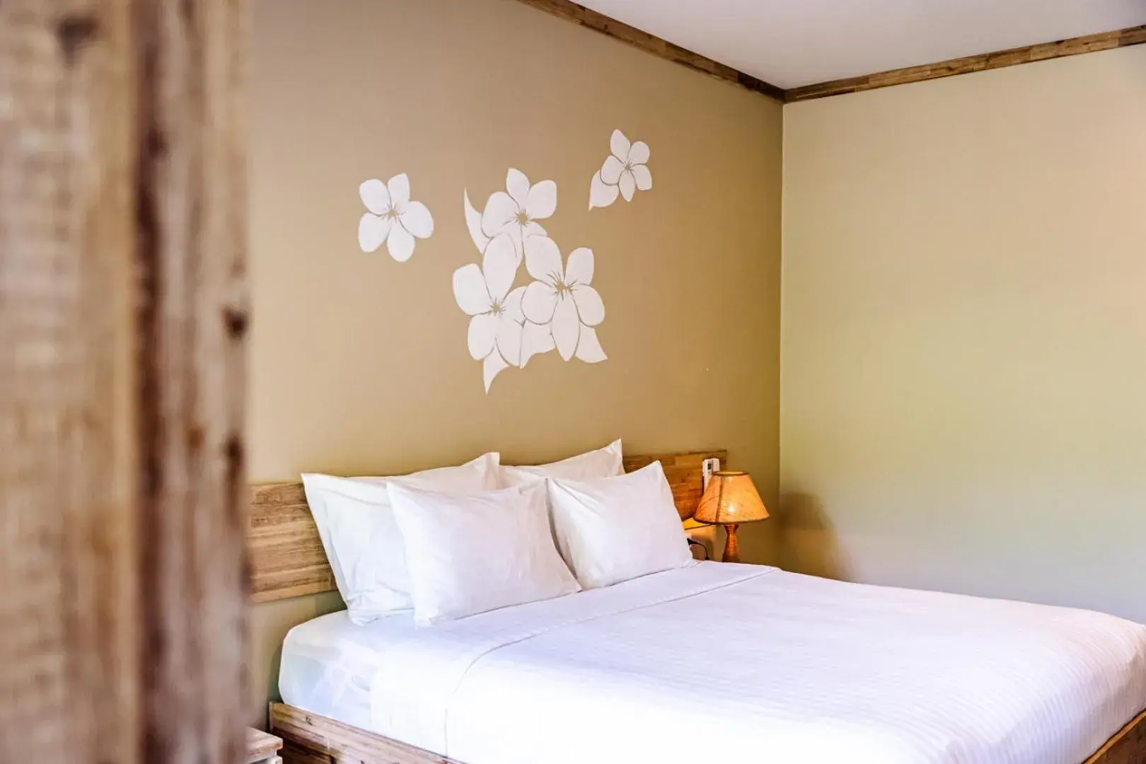 Standard Double Room in Lahana Resort Phu Quoc & Spa Standard Double Room in Lahana Resort Phu Quoc & Spa