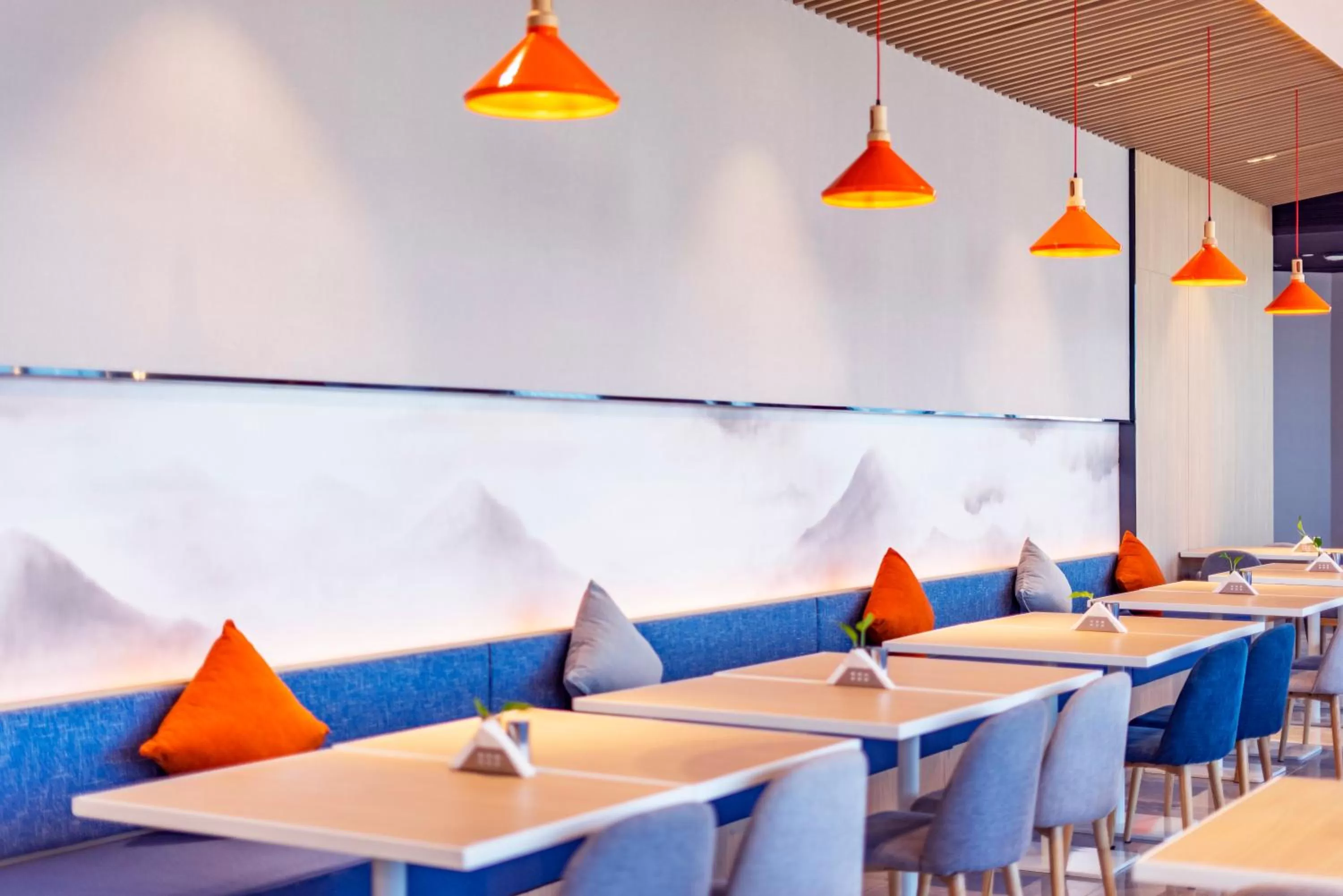 Restaurant/Places to Eat in Holiday Inn Express Hangzhou Westlake East, an IHG Hotel