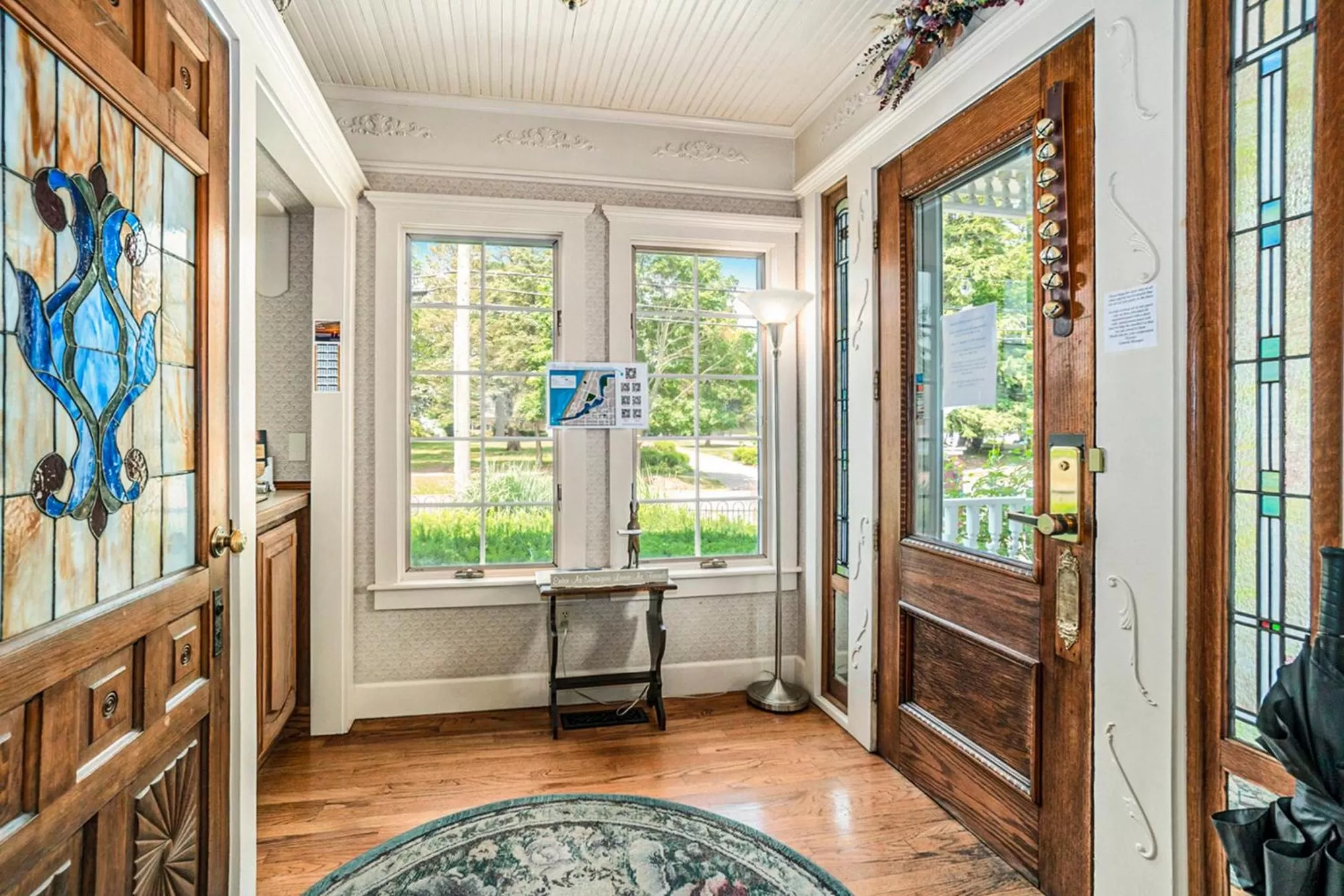 Facade/entrance in Yelton Manor Bed and Breakfast