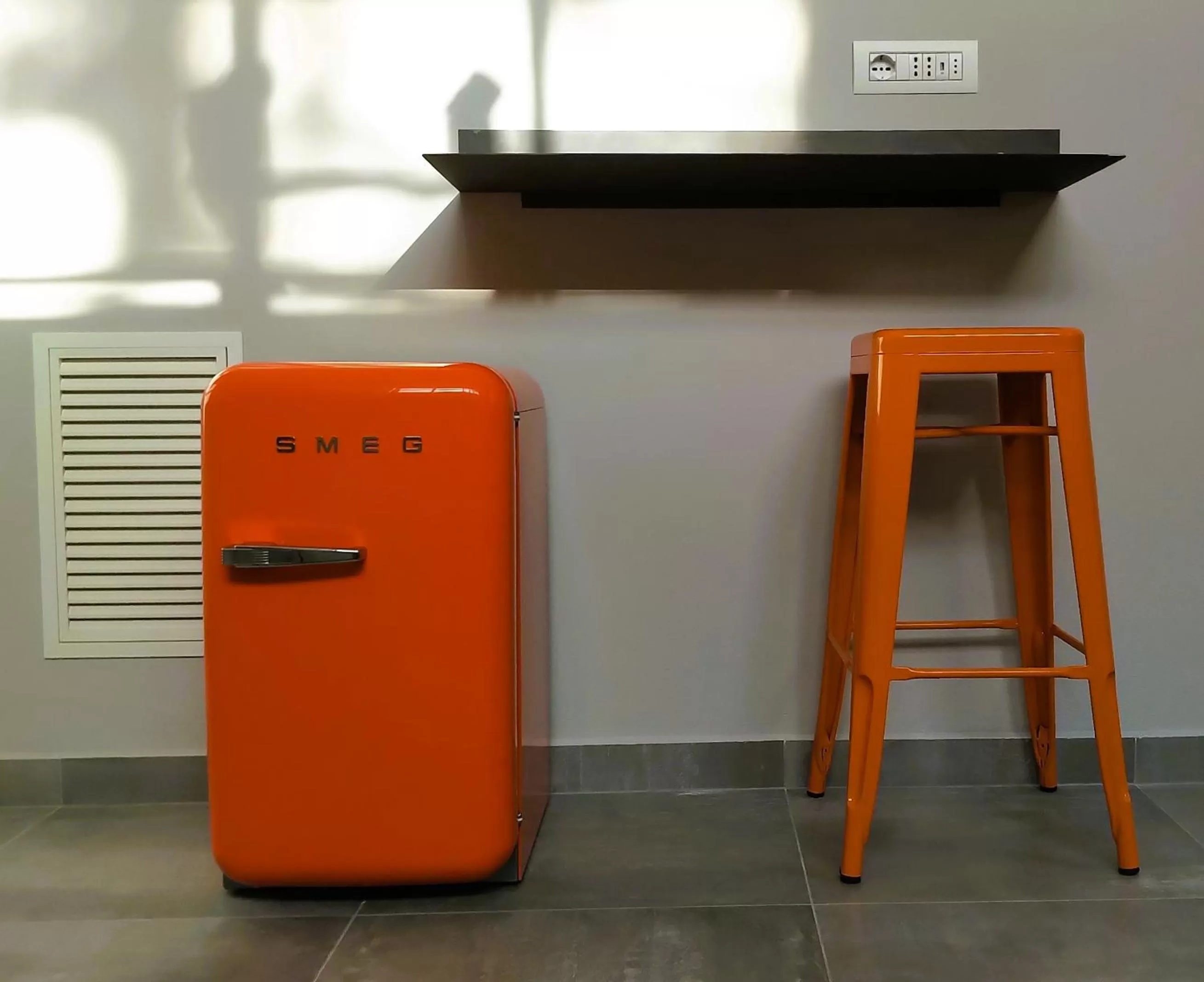 GARAGE47 Storica Officina Meccanica LOFT B&B iN PIENZA