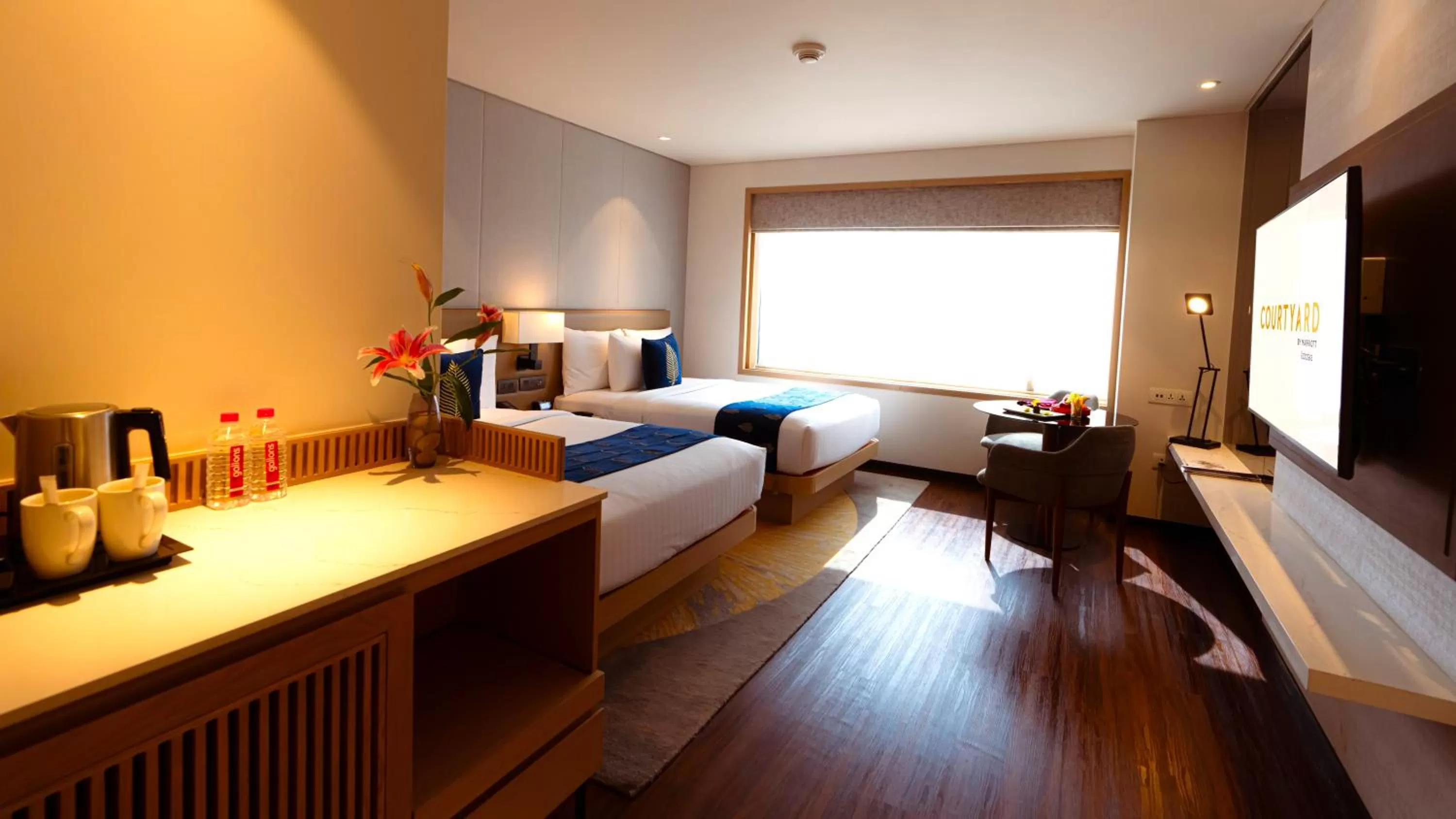 Bed in Courtyard by Marriott Vadodara