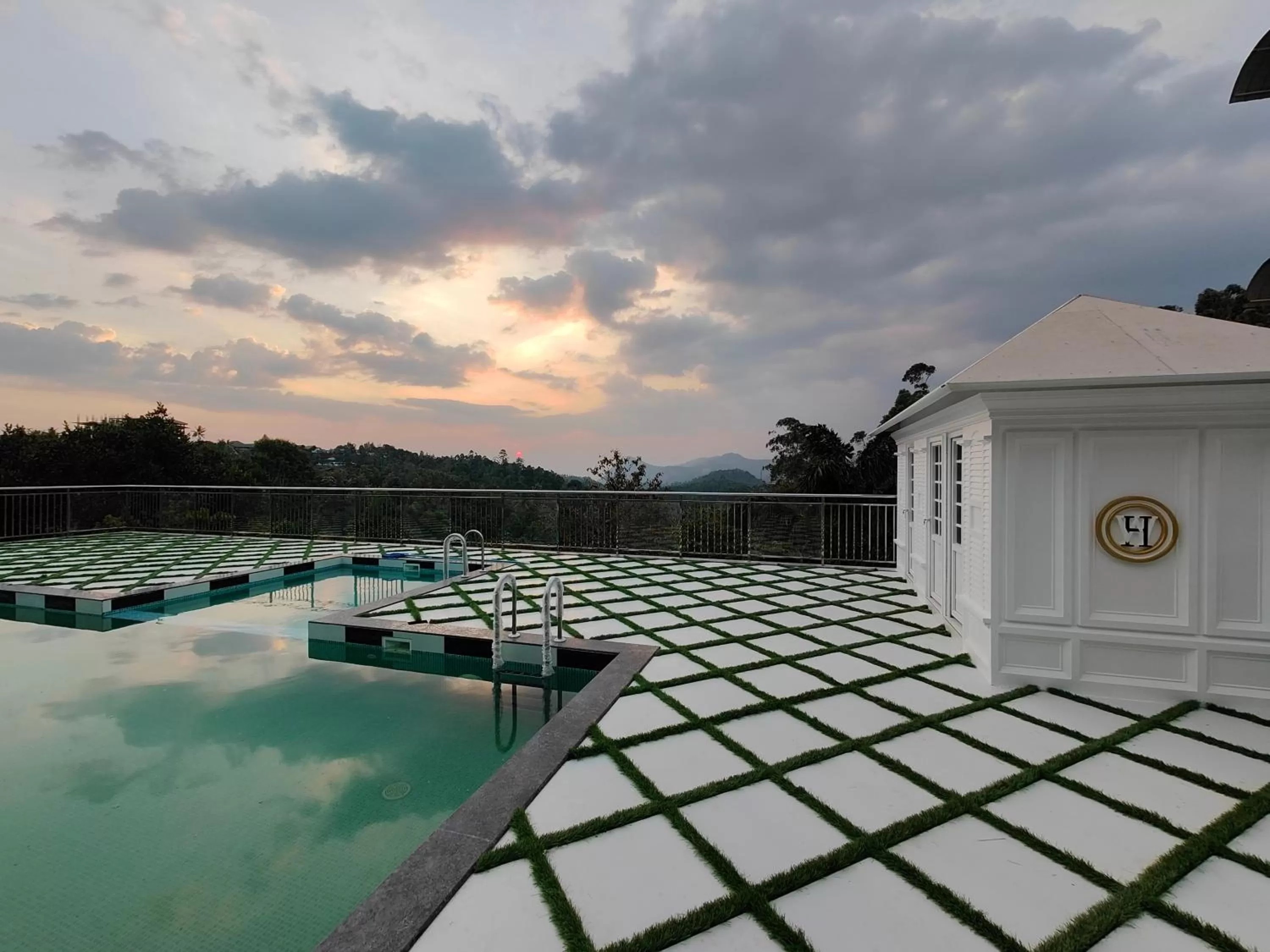 Day, Swimming Pool in HOTEL WHITE HOUSE, Munnar