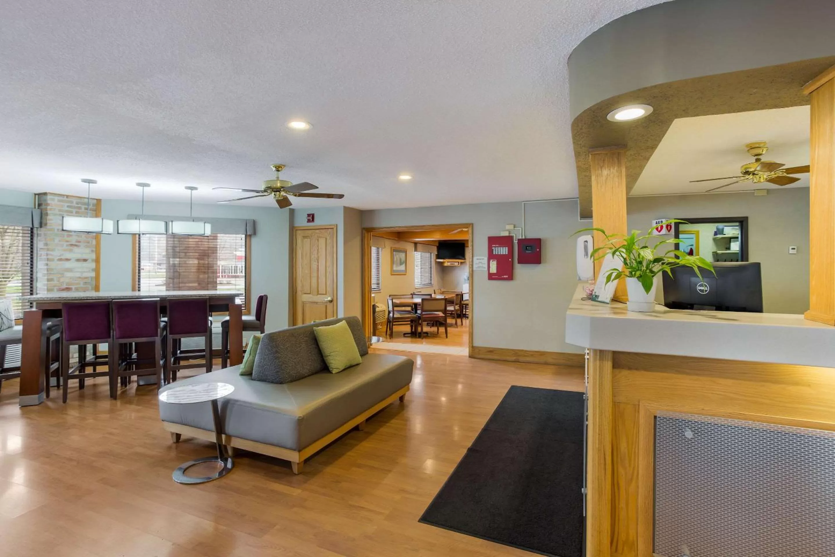 Lobby or reception in Quality Inn