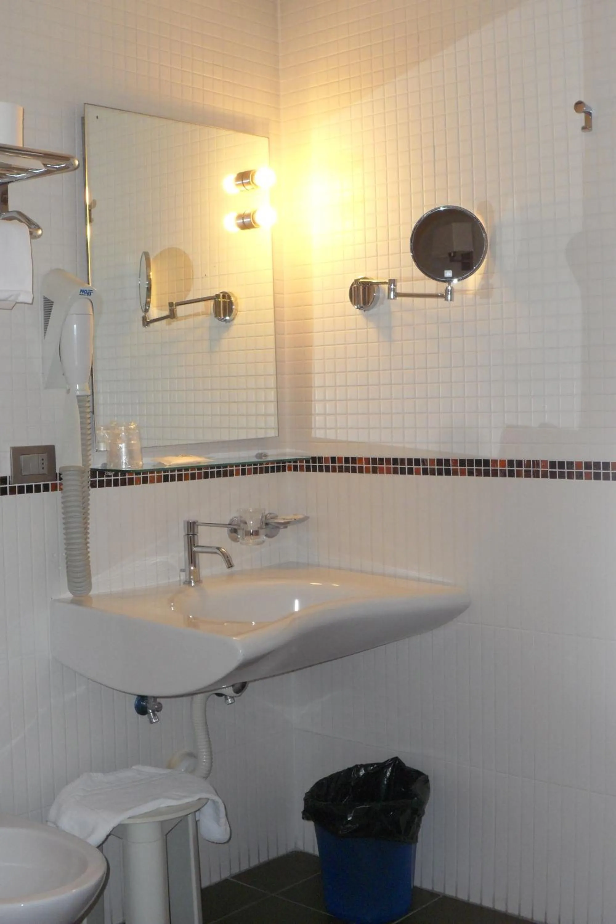 Bathroom in Hotel Eden