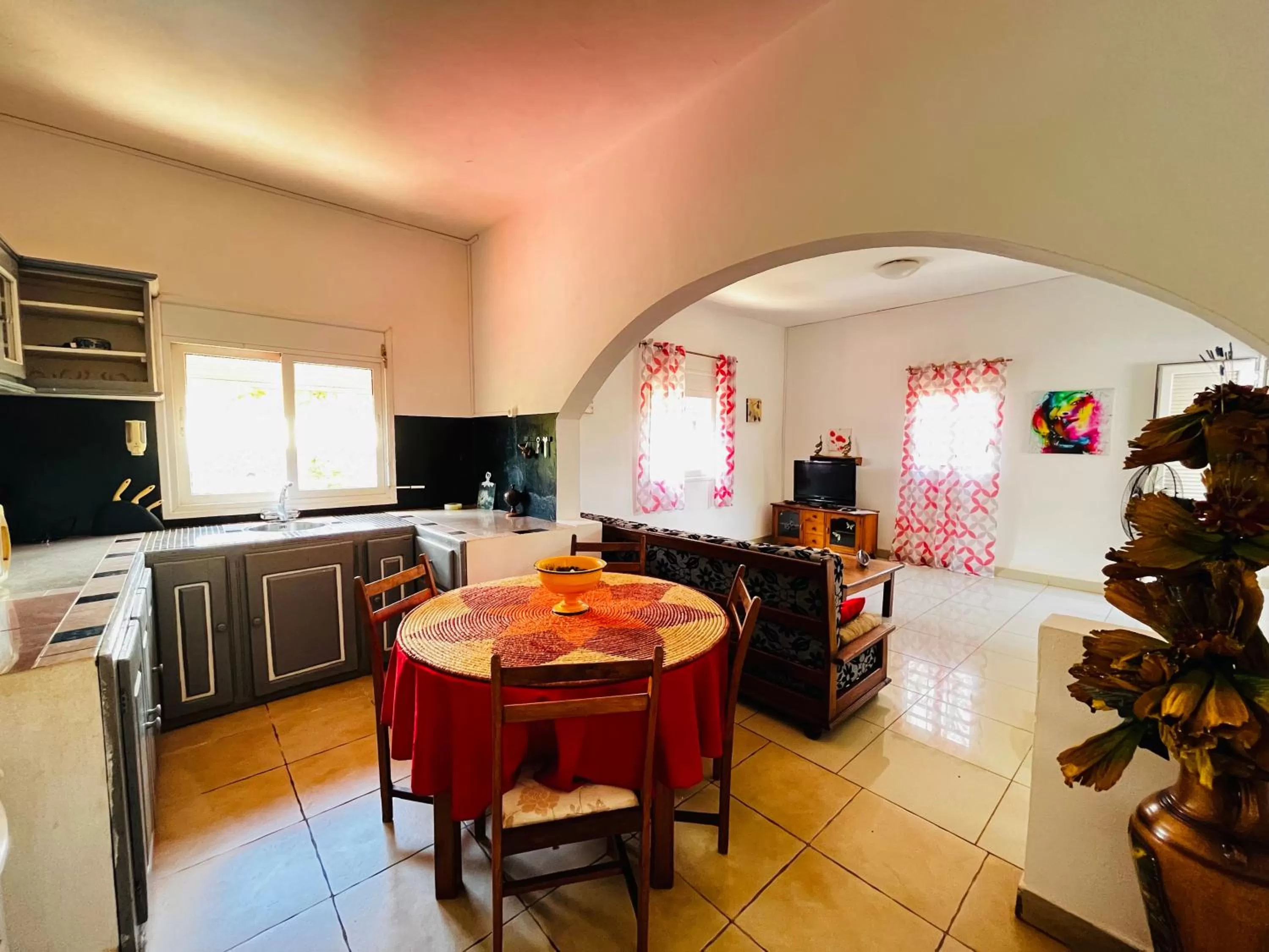 Kitchen or kitchenette in Régina Lodge Diégo Suarez Madagascar