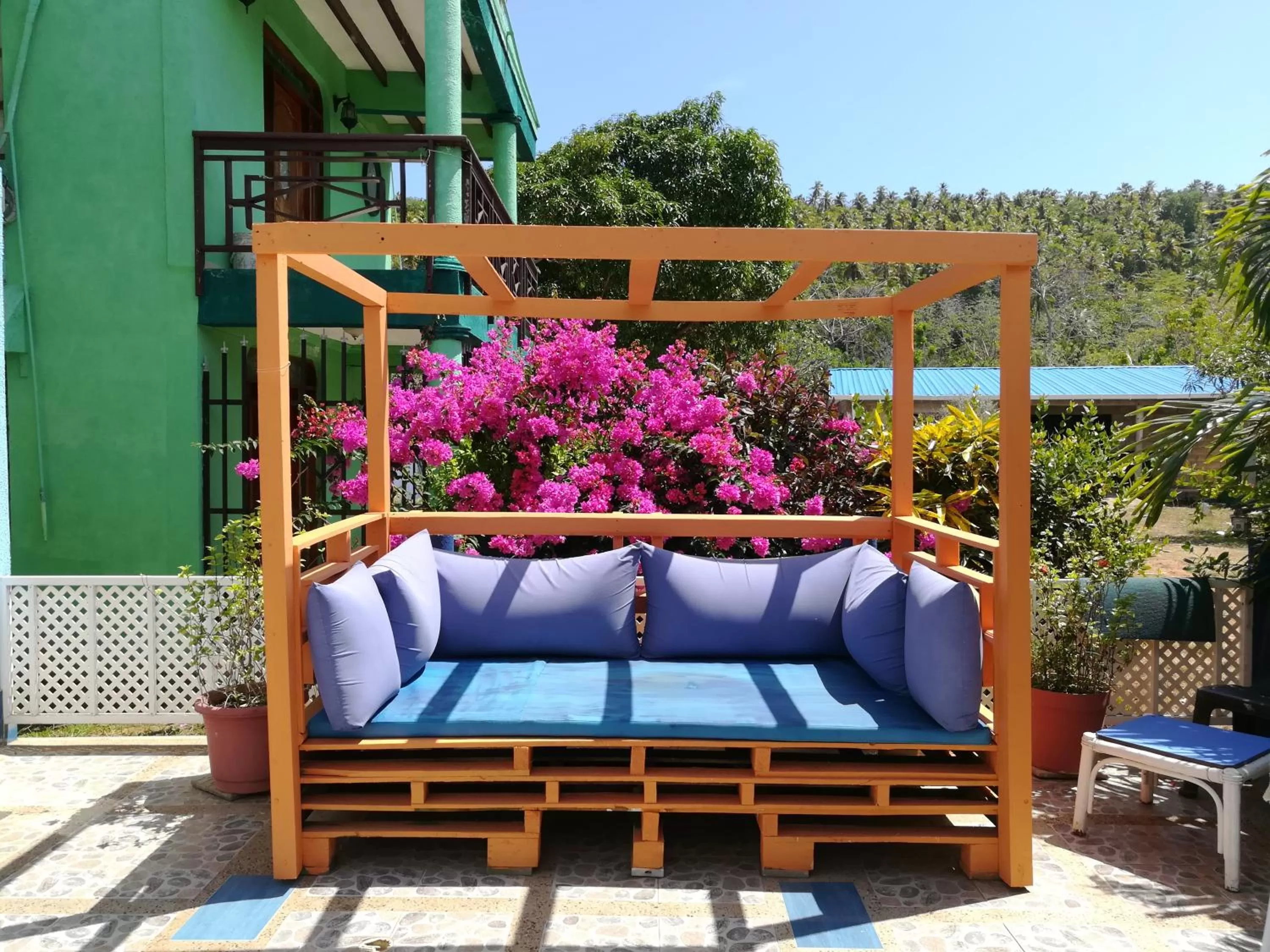 Patio in Casa Royal Palm Inn