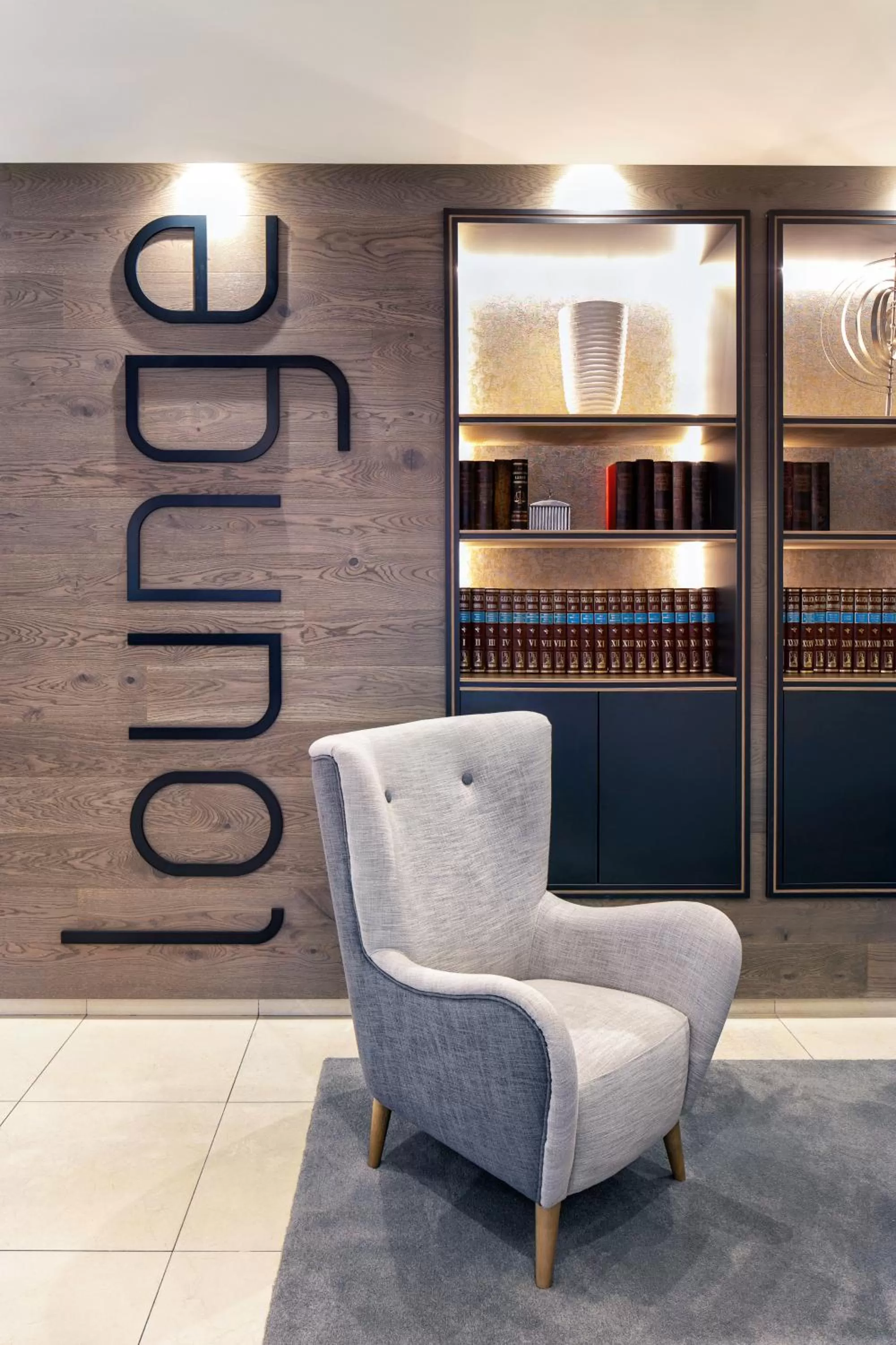 Lobby or reception in Ibis Styles A Coruna