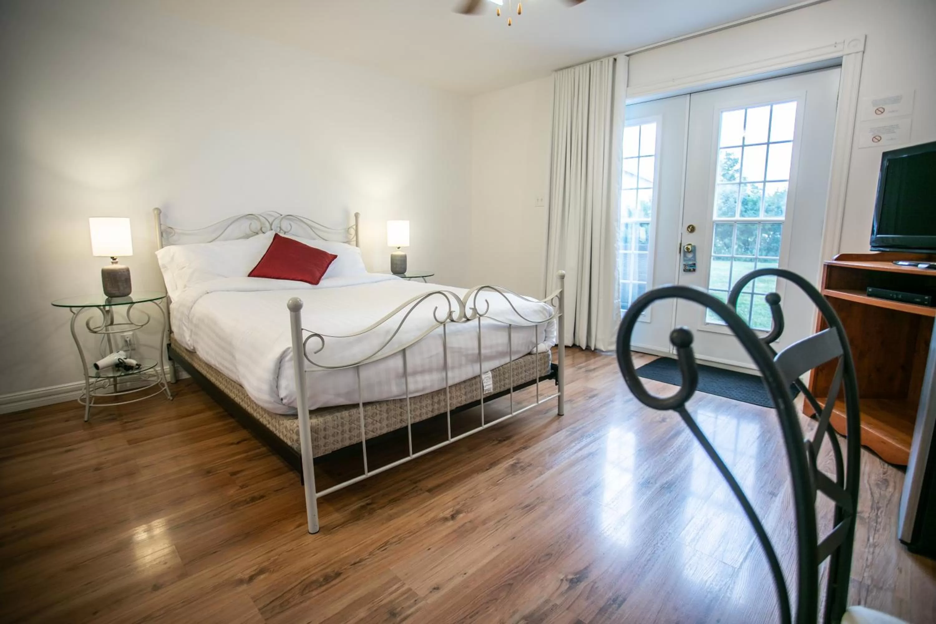 Bedroom, Bed in Auberge Seigneurie des Monts