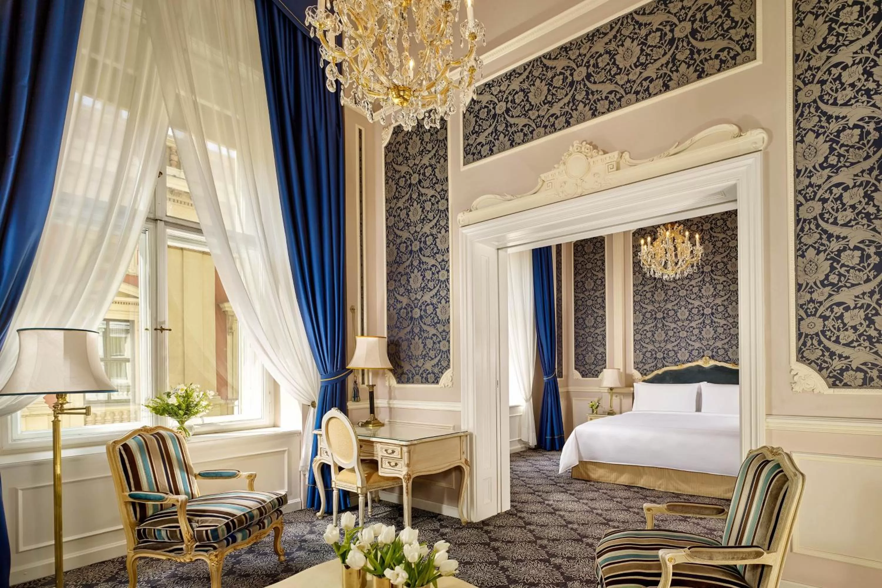 Photo of the whole room, Bed in Hotel Imperial, a Luxury Collection Hotel, Vienna