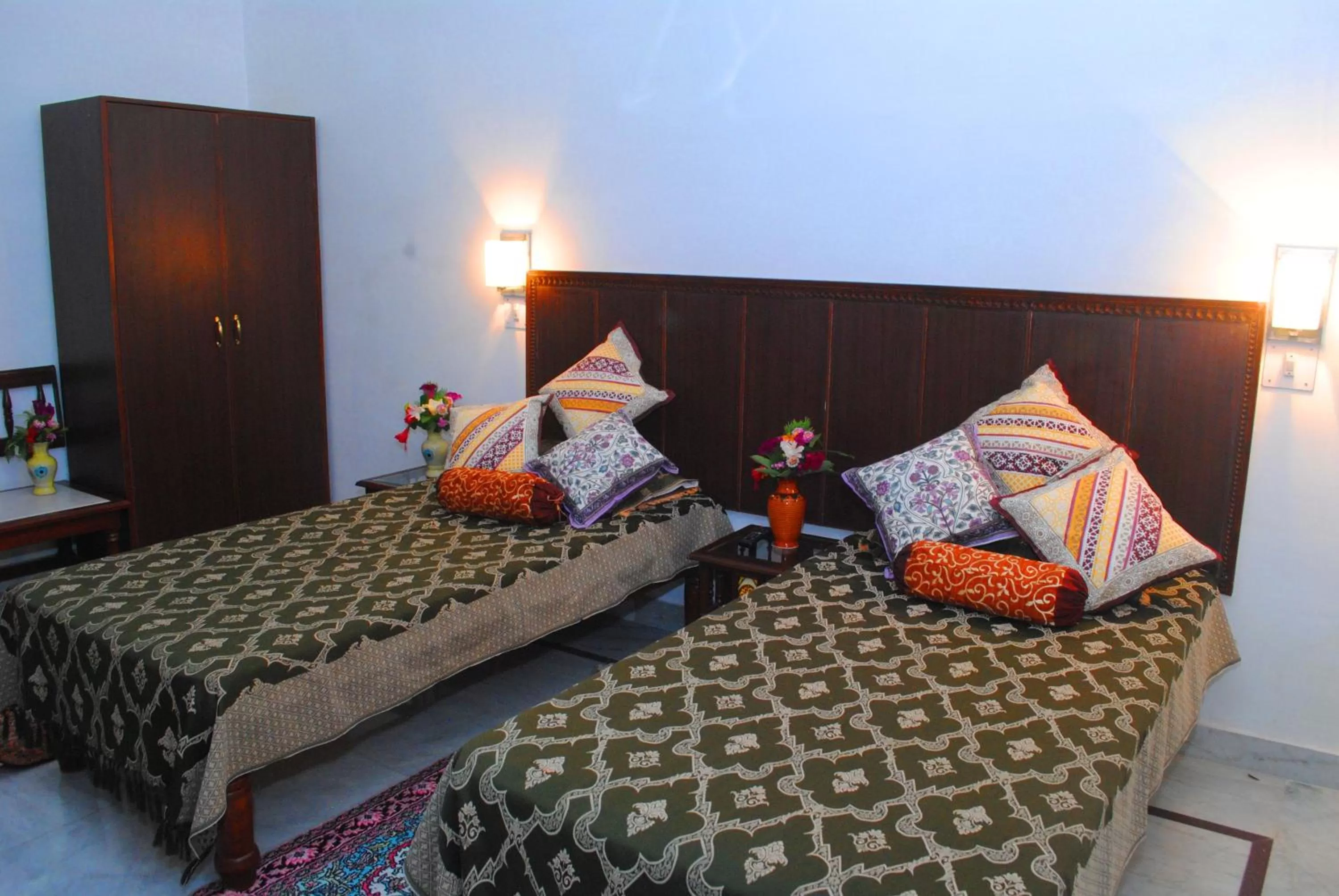 Photo of the whole room, Bed in Hotel Harmony