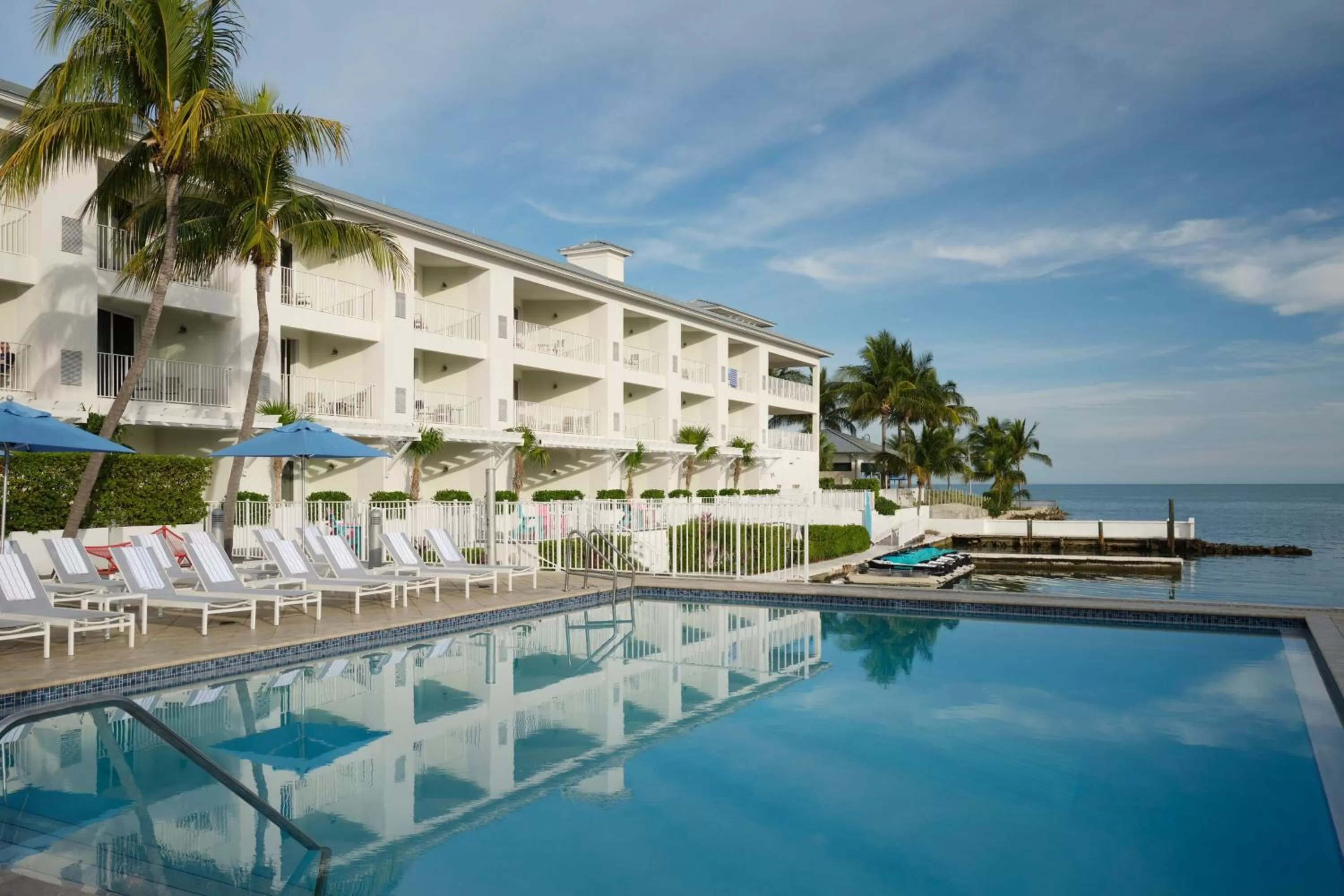 Swimming pool in Courtyard by Marriott Faro Blanco Resort