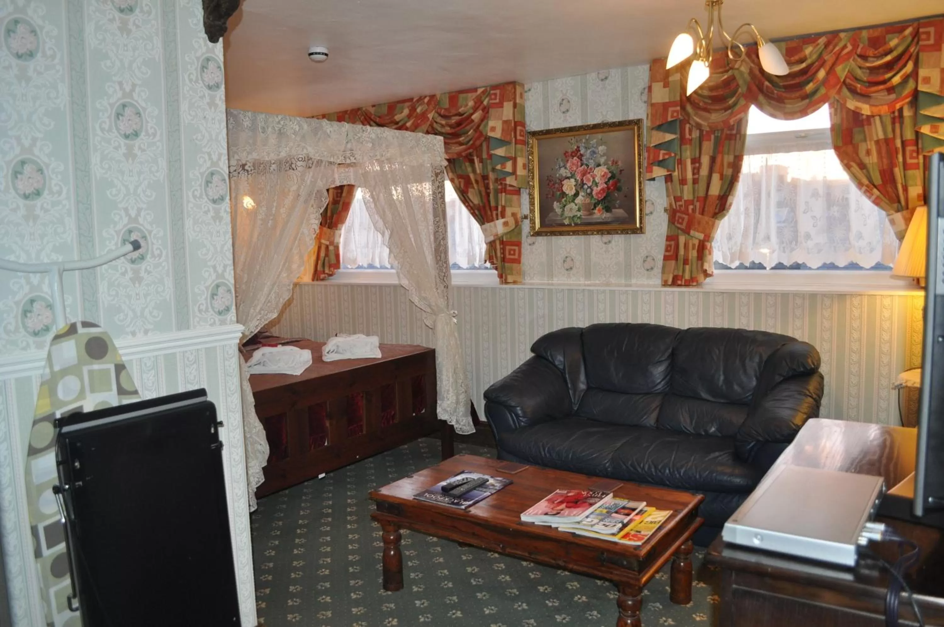 Decorative detail, Bed in The New Guilderoy Hotel