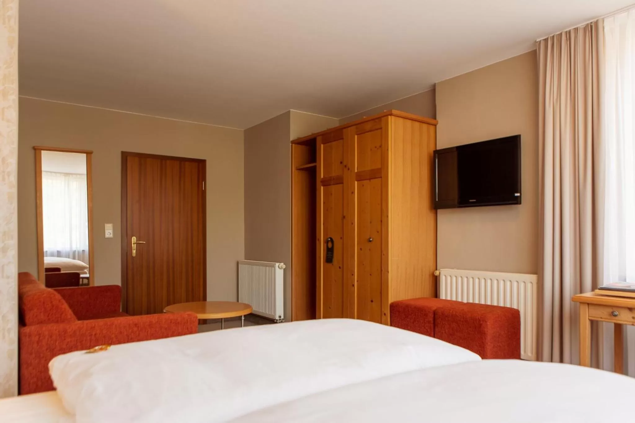 TV/Entertainment Center in Hotel Ettrich & Elbresort Rathen