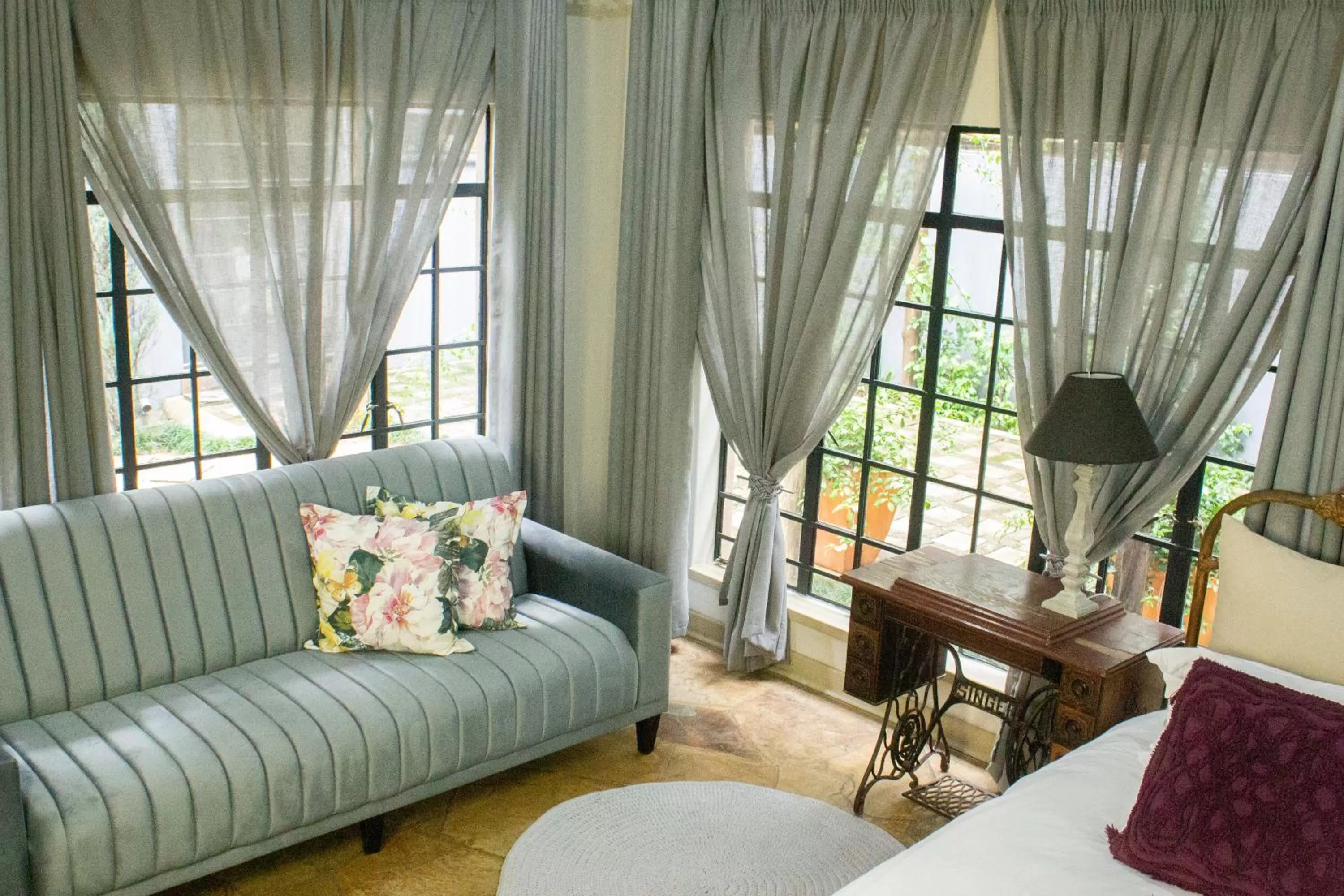 Seating Area in Ben's Bed and Breakfast