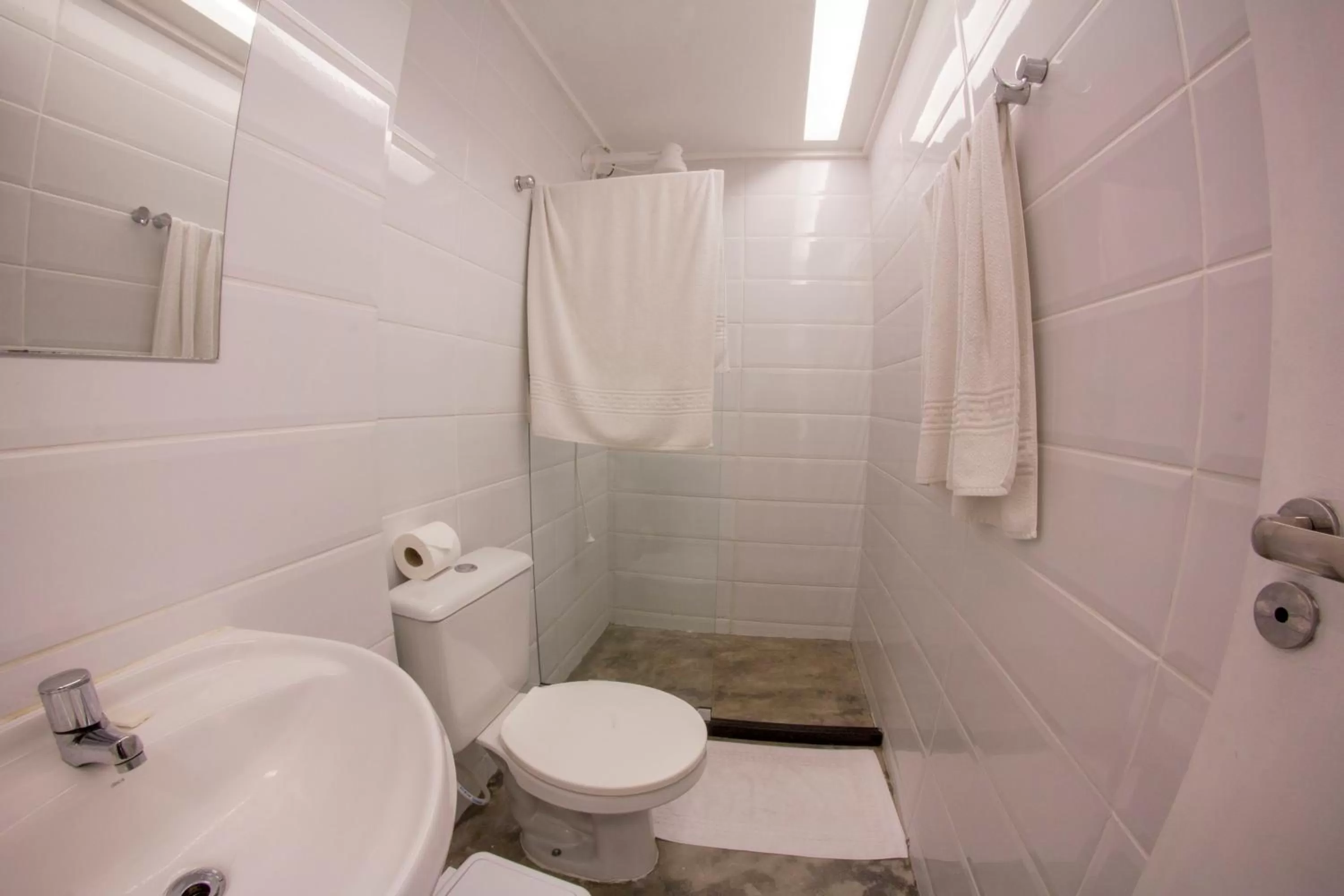 Bathroom in Vivaz Boutique Hotel