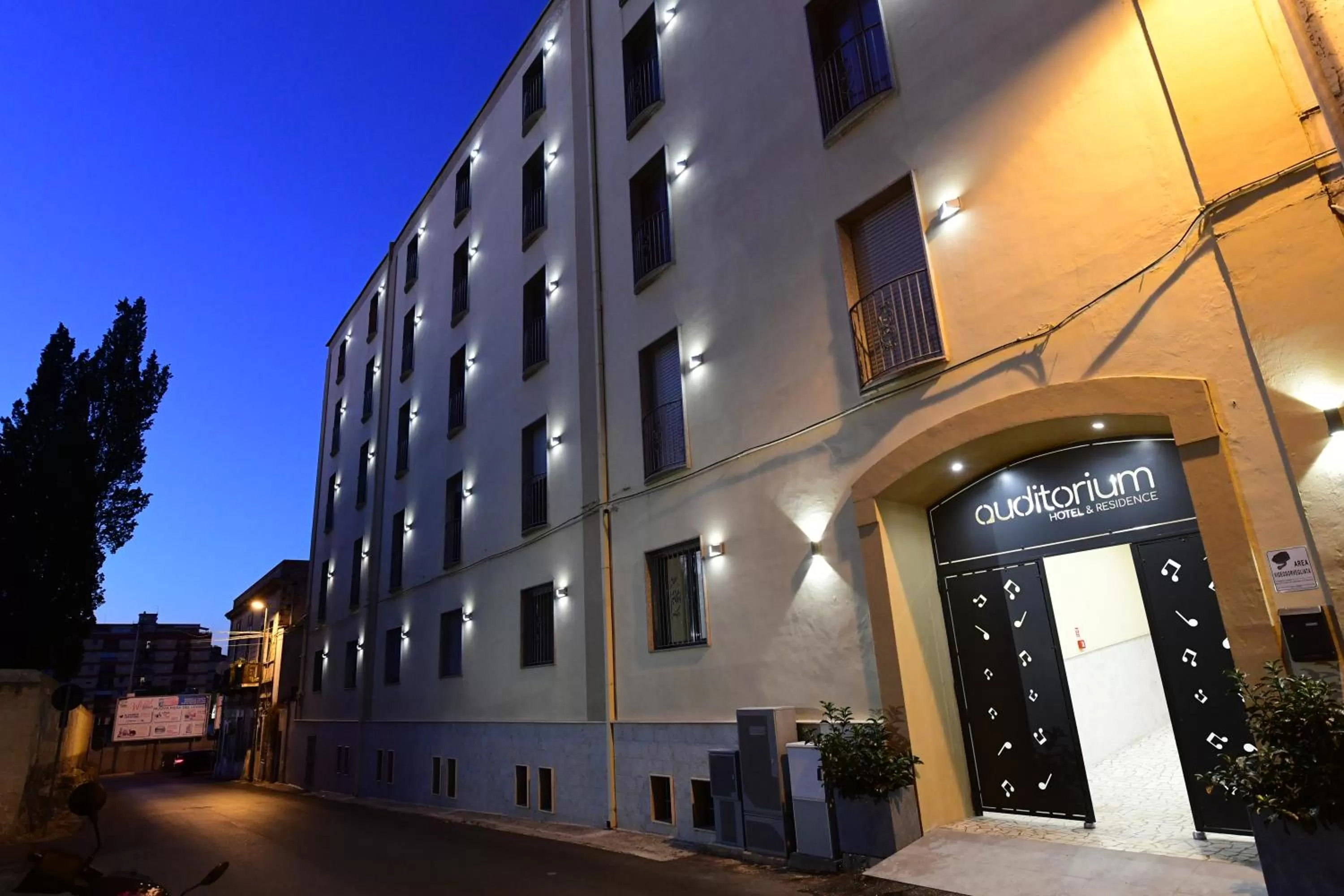 Property building in Hotel Auditorium