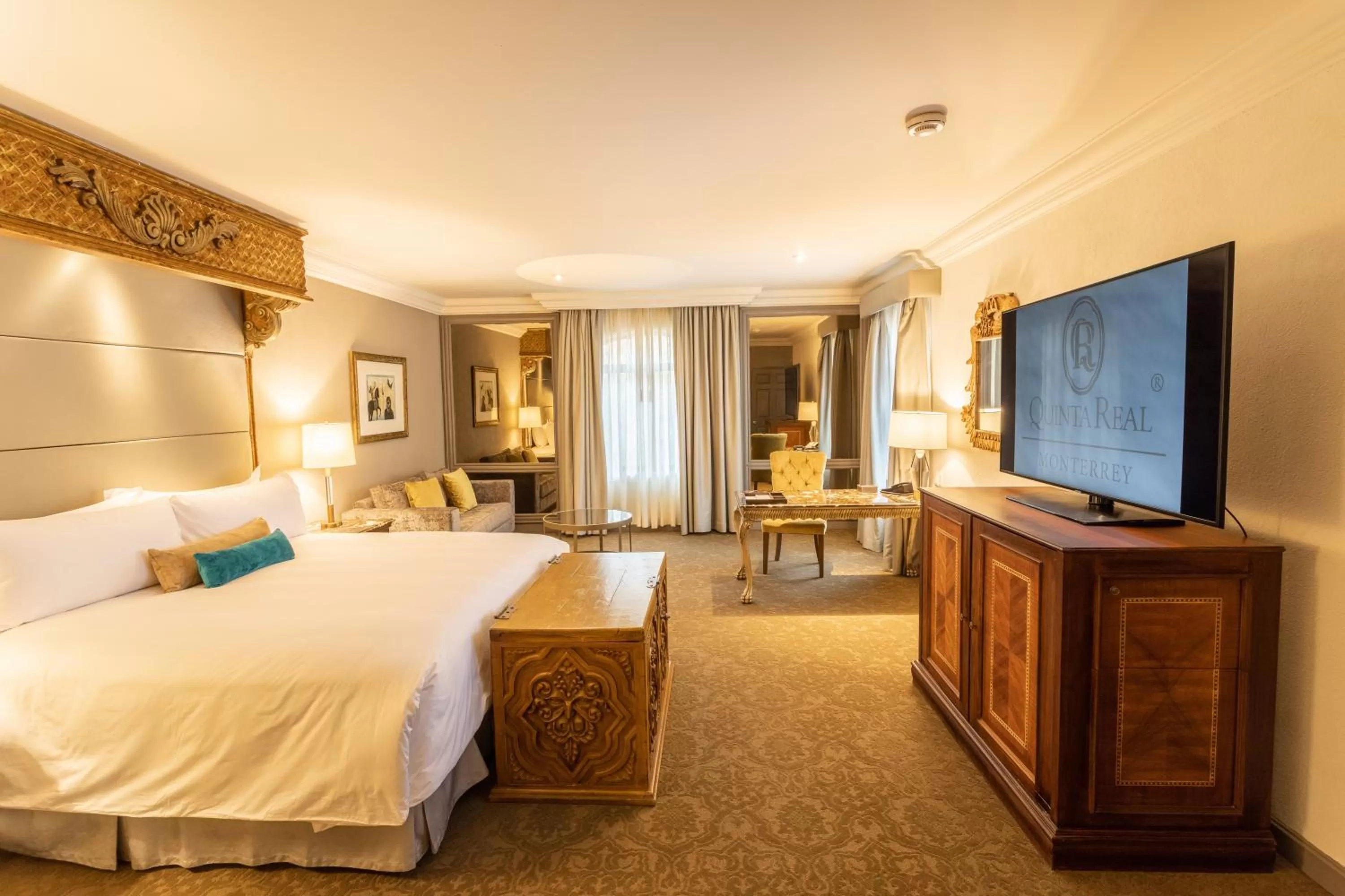 Bedroom, Bed in Quinta Real Monterrey