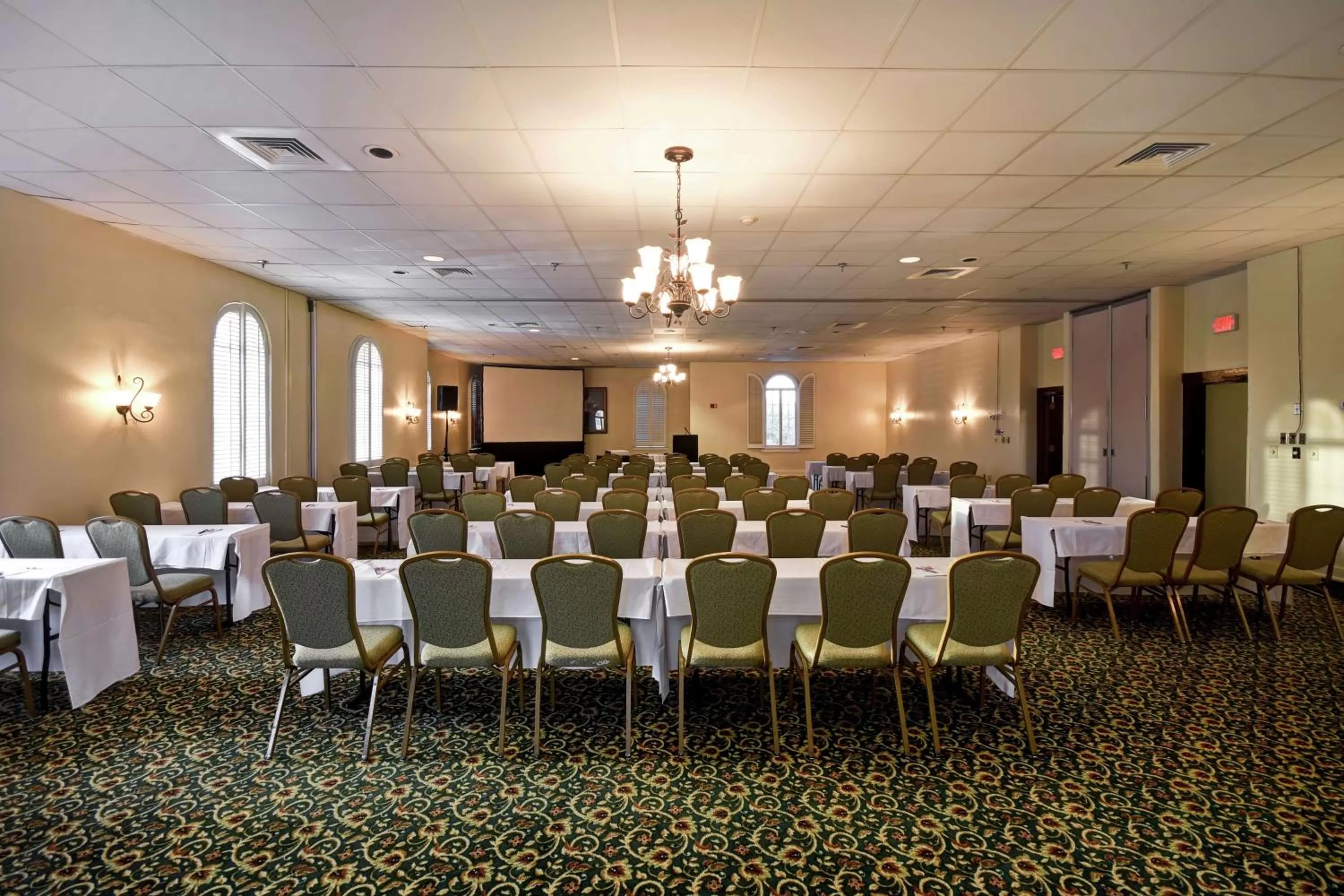 Meeting/conference room in Embassy Suites Charleston - Historic District