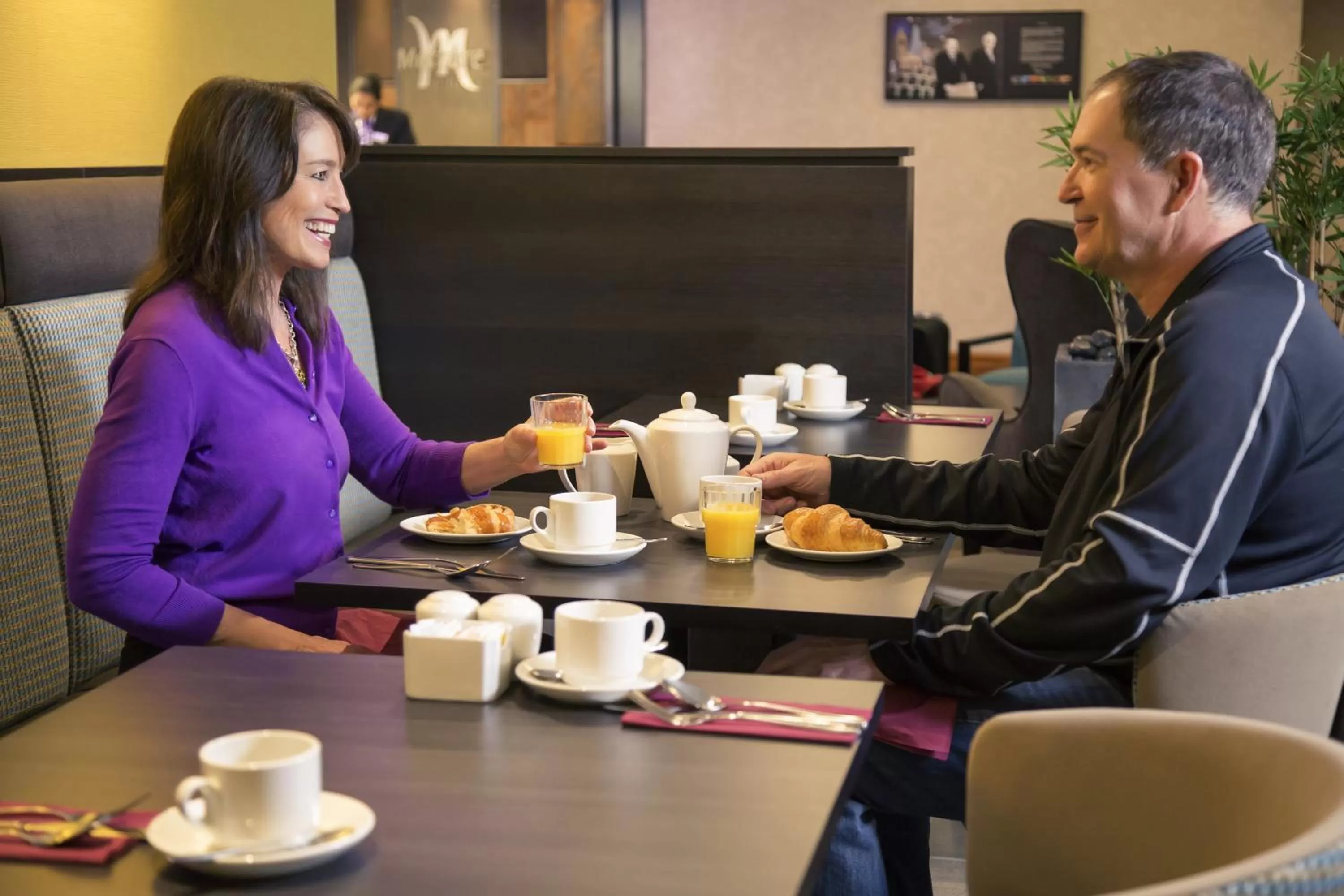 Guests in Mercure London Heathrow Airport