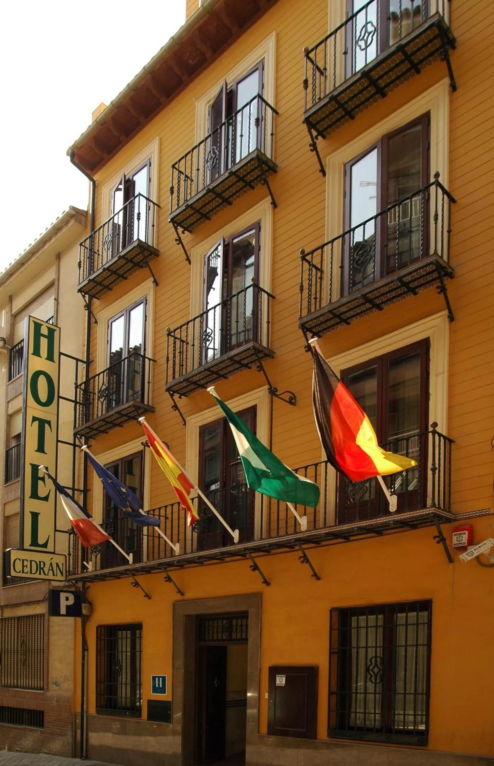 Property building in Hotel Cedran