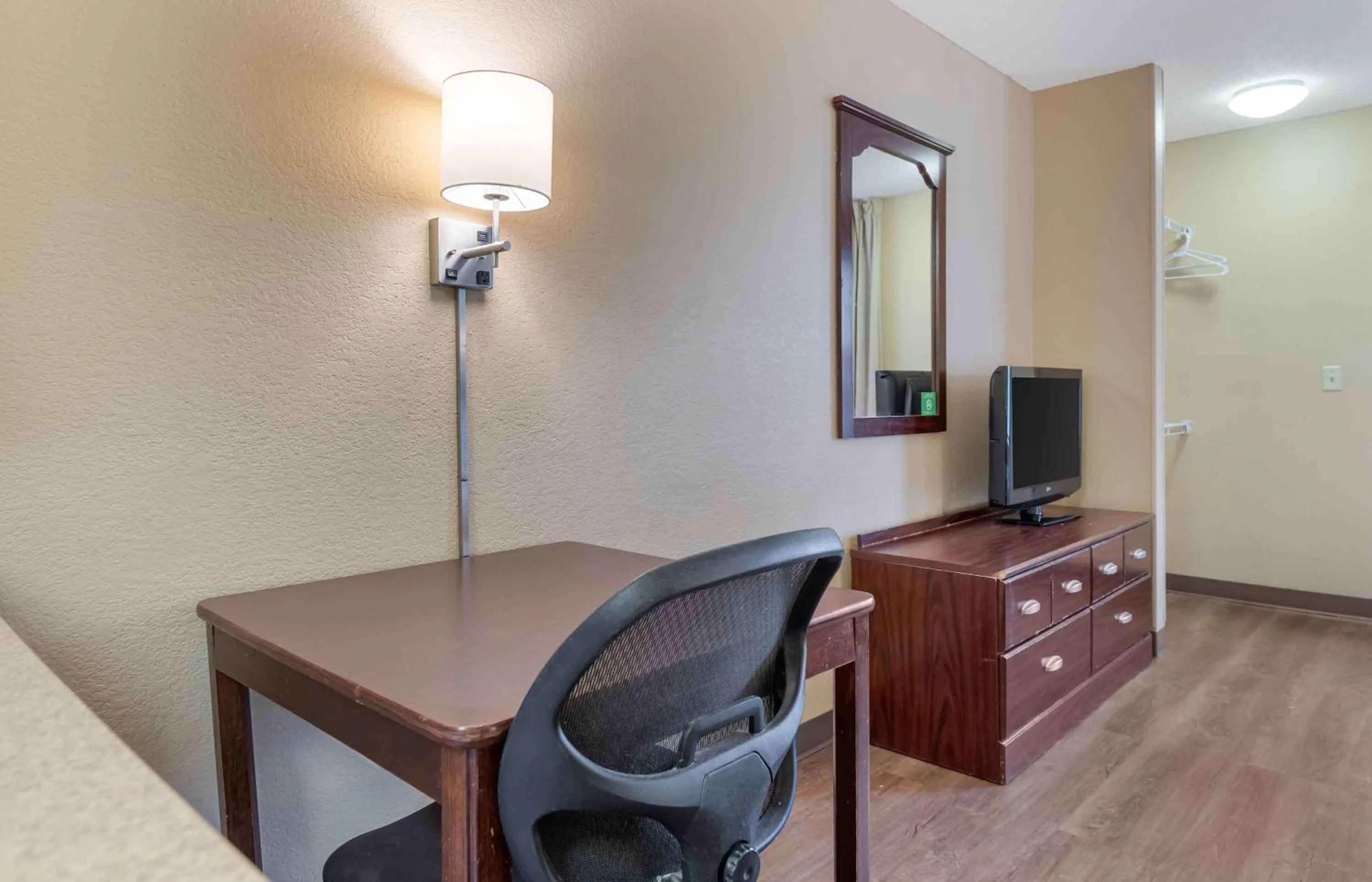 Bedroom in Extended Stay America Suites - Minneapolis - Airport - Eagan - South