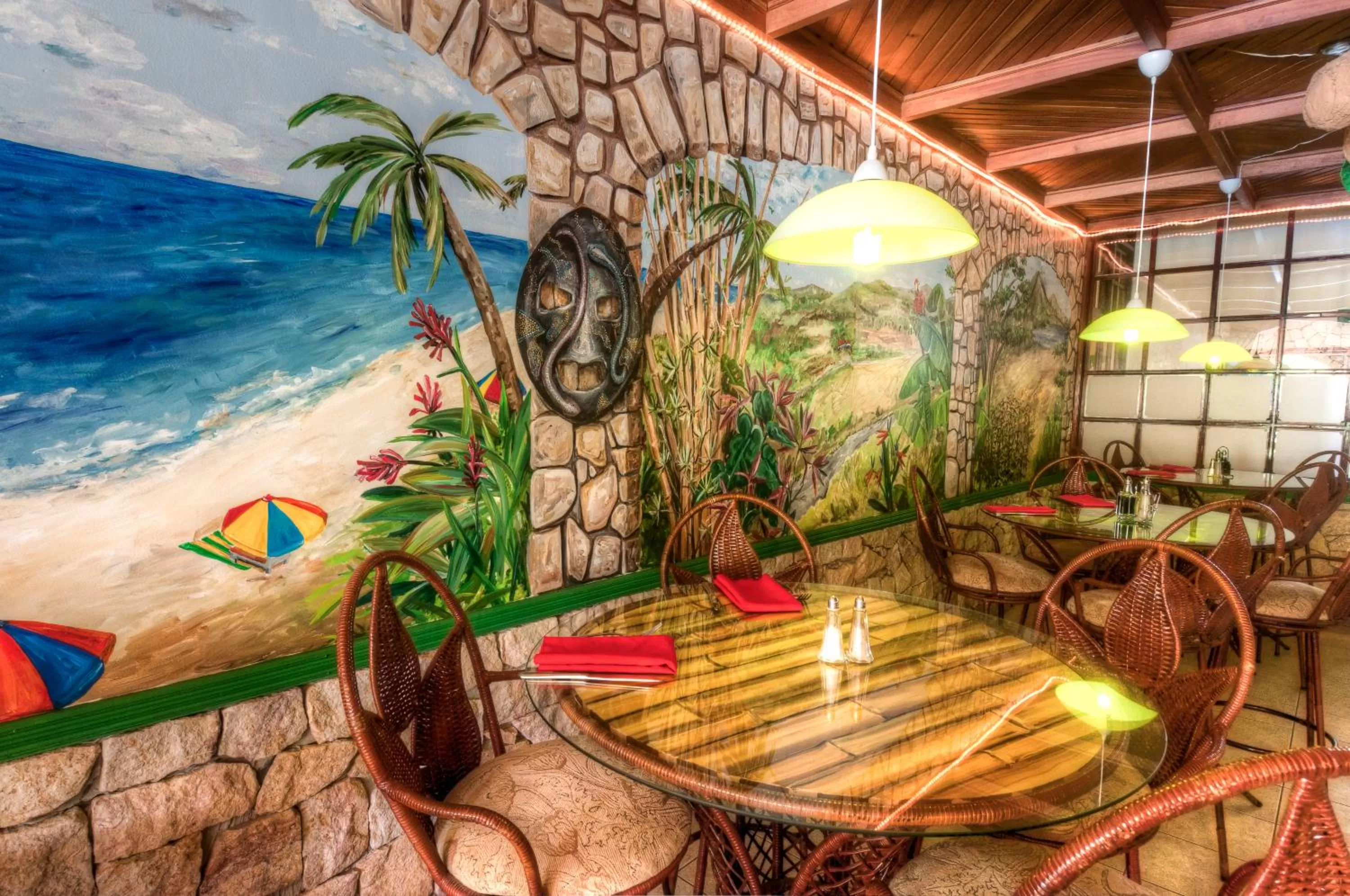 Restaurant/places to eat in Adventure Inn