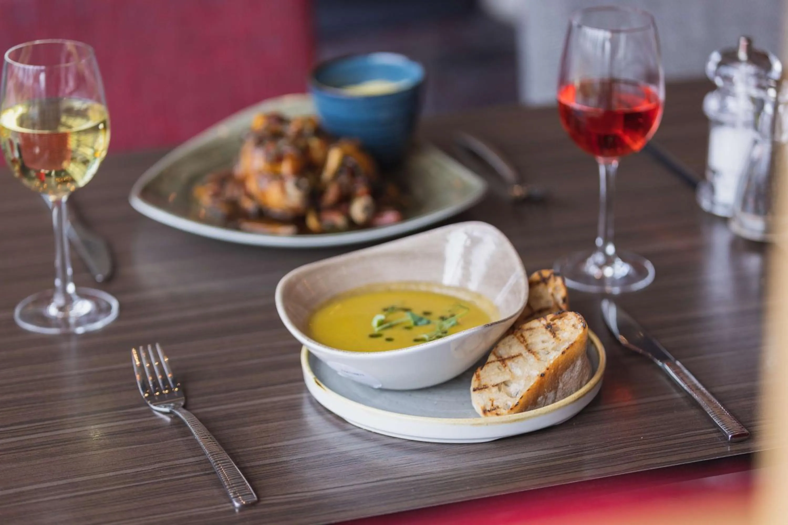 Restaurant/places to eat in Hilton Garden Inn Birmingham Airport Uk