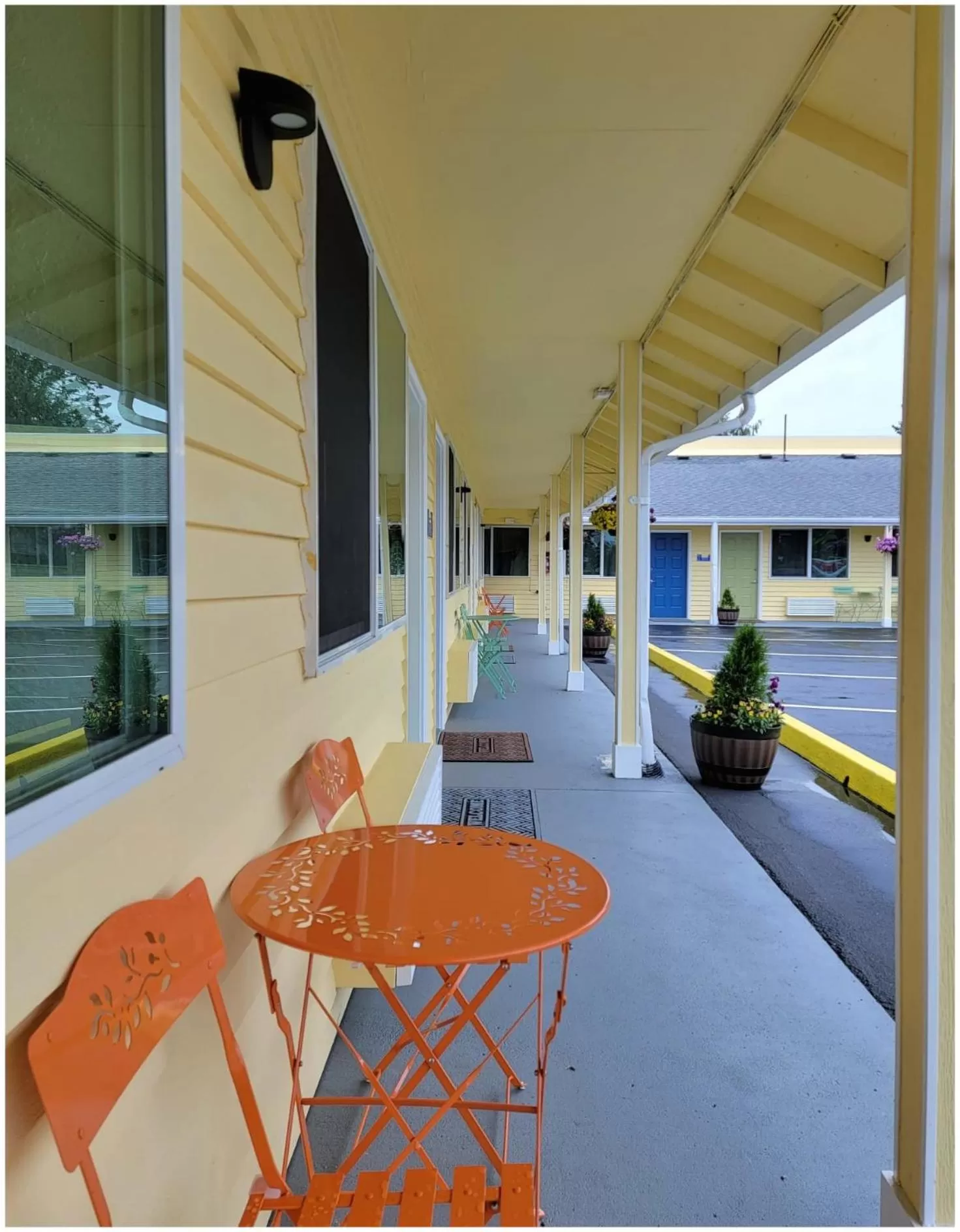 Property building in Buckley Inn