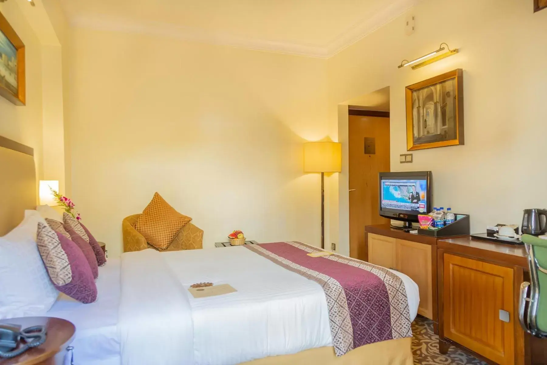 Queen Room in Royal Park Residence Hotel Queen Room in Royal Park Residence Hotel