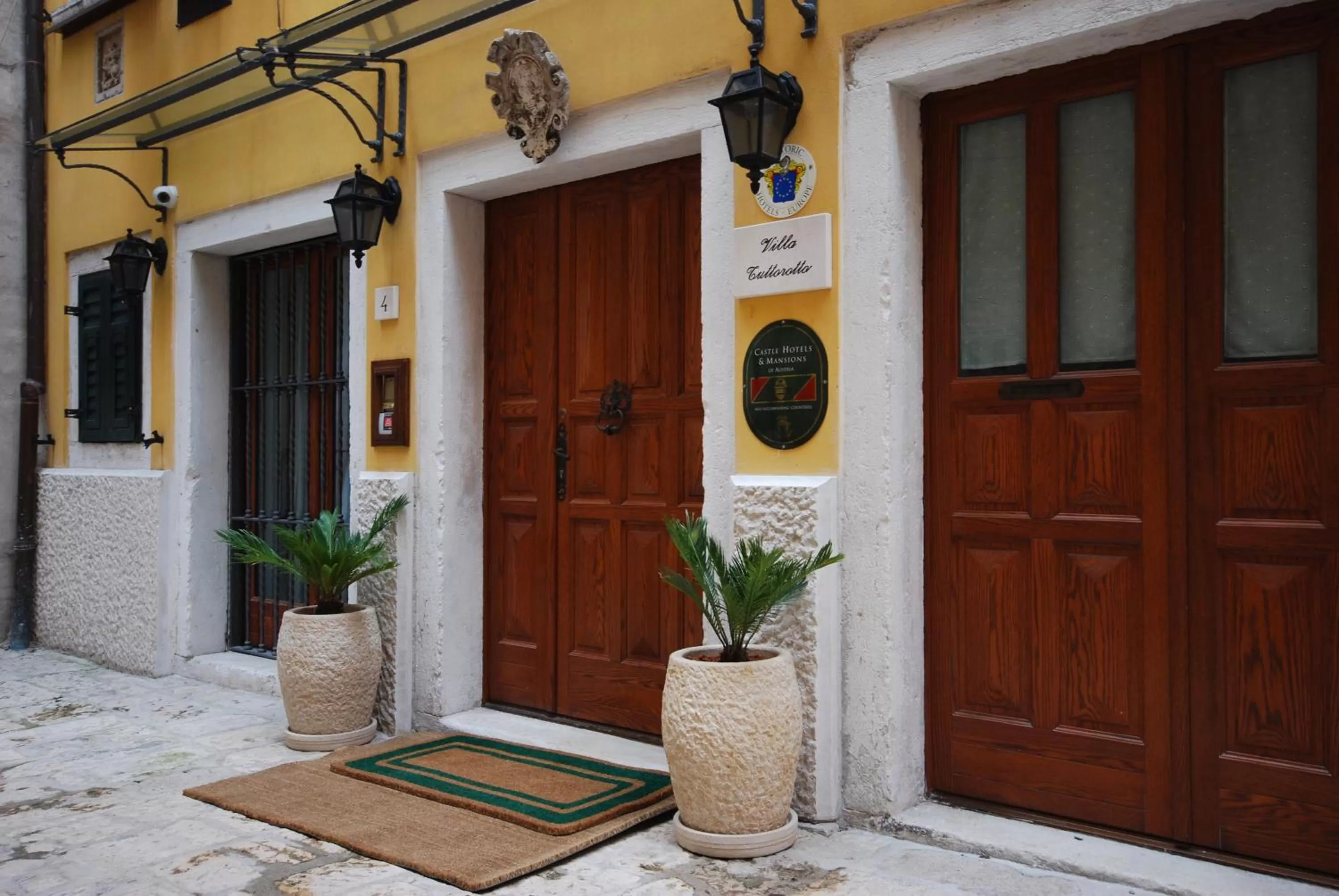Facade/entrance in Villa Tuttorotto