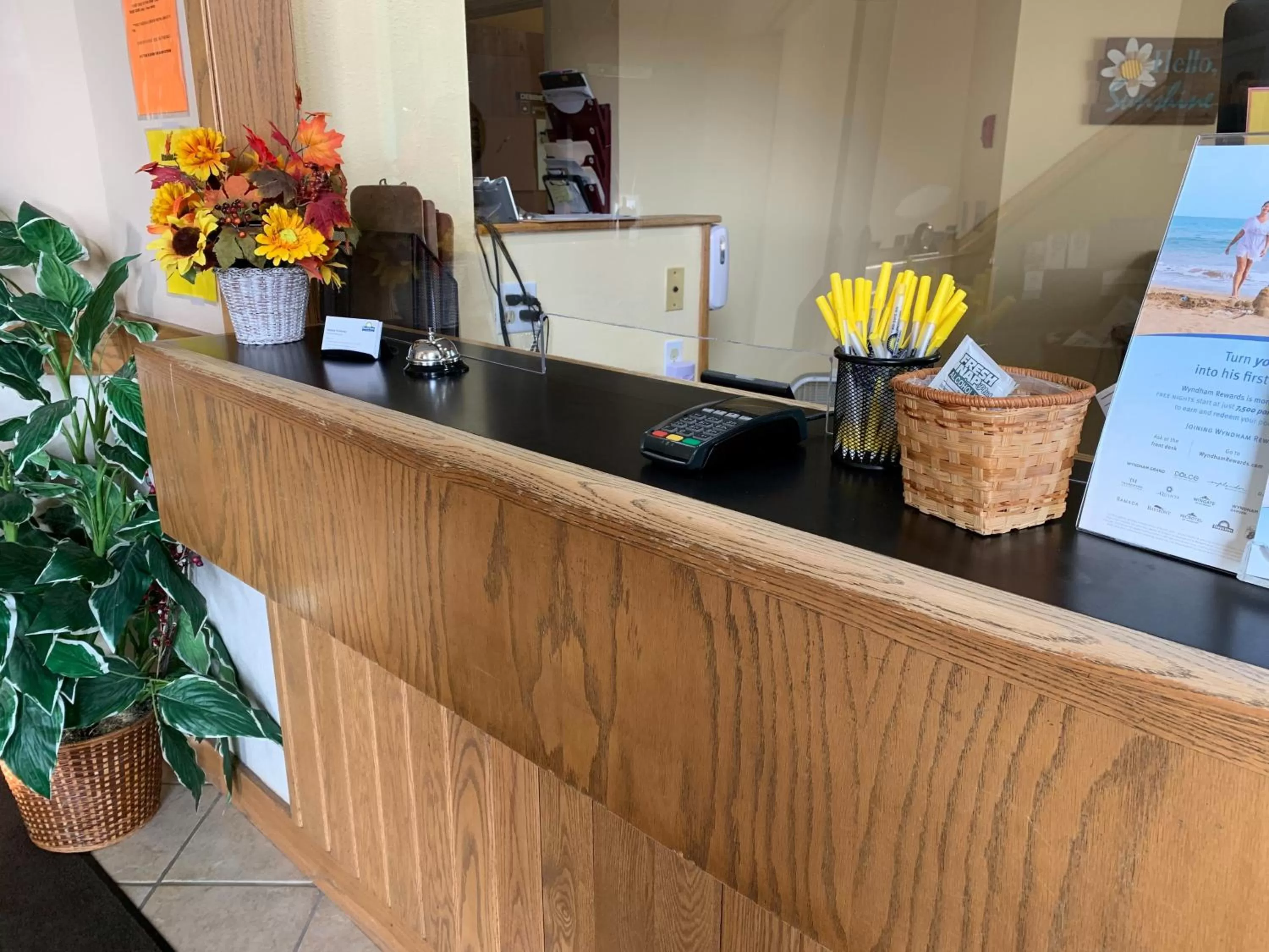 Property building in Days Inn by Wyndham Hinckley