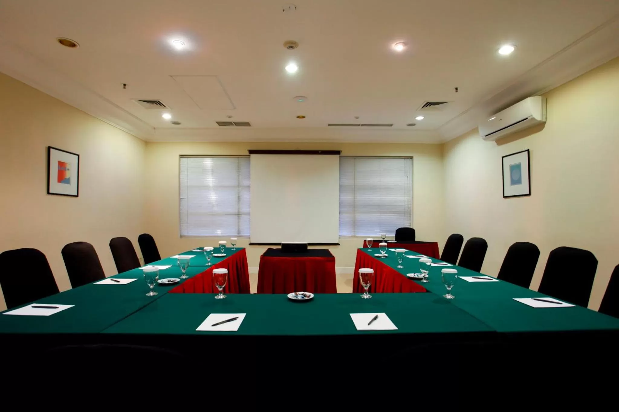 Meeting/conference room in Batavia Hotel & Serviced Apartments Jakarta