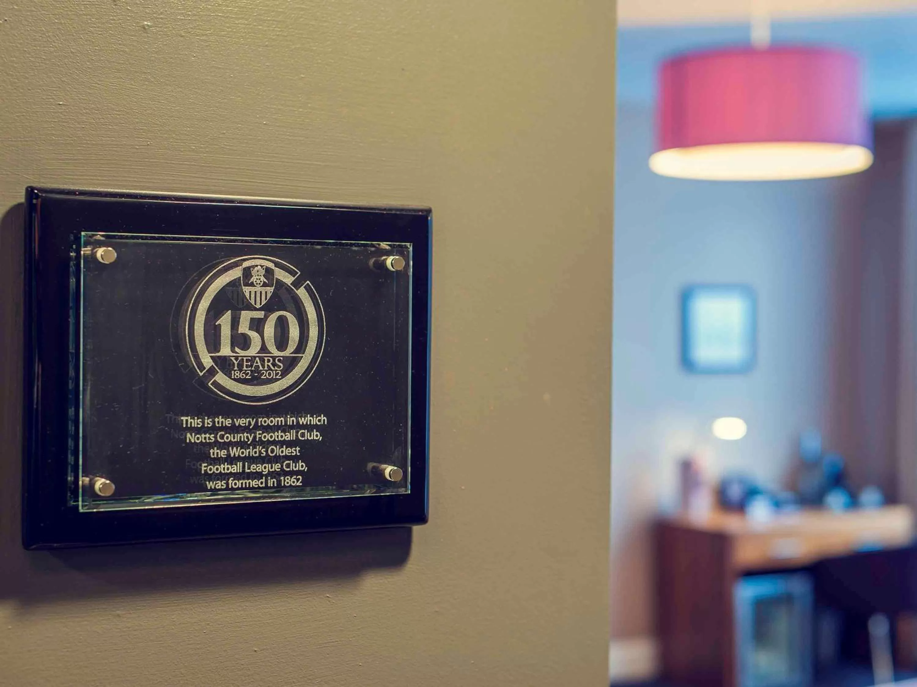 Photo of the whole room in Mercure Nottingham City Centre Hotel