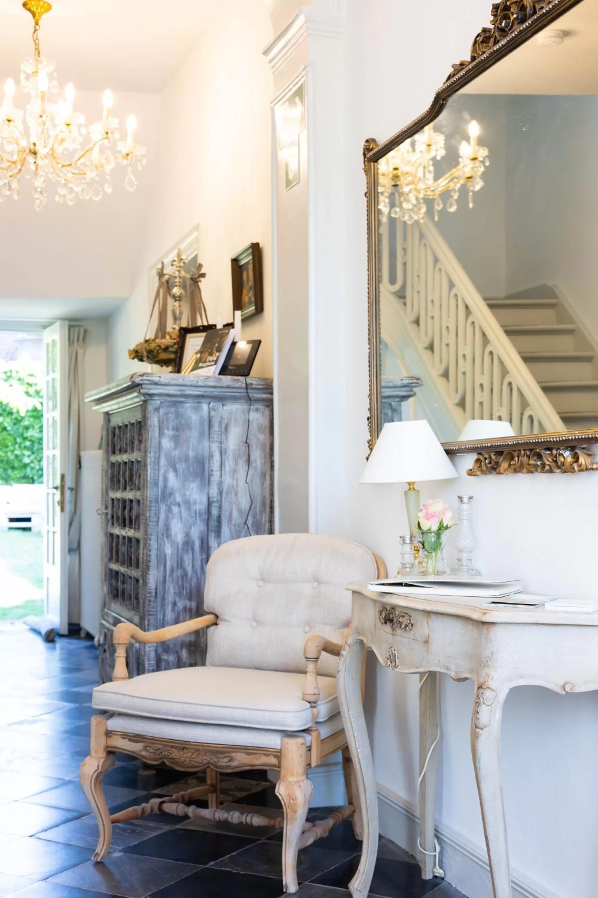 Seating Area in Huis van Loon