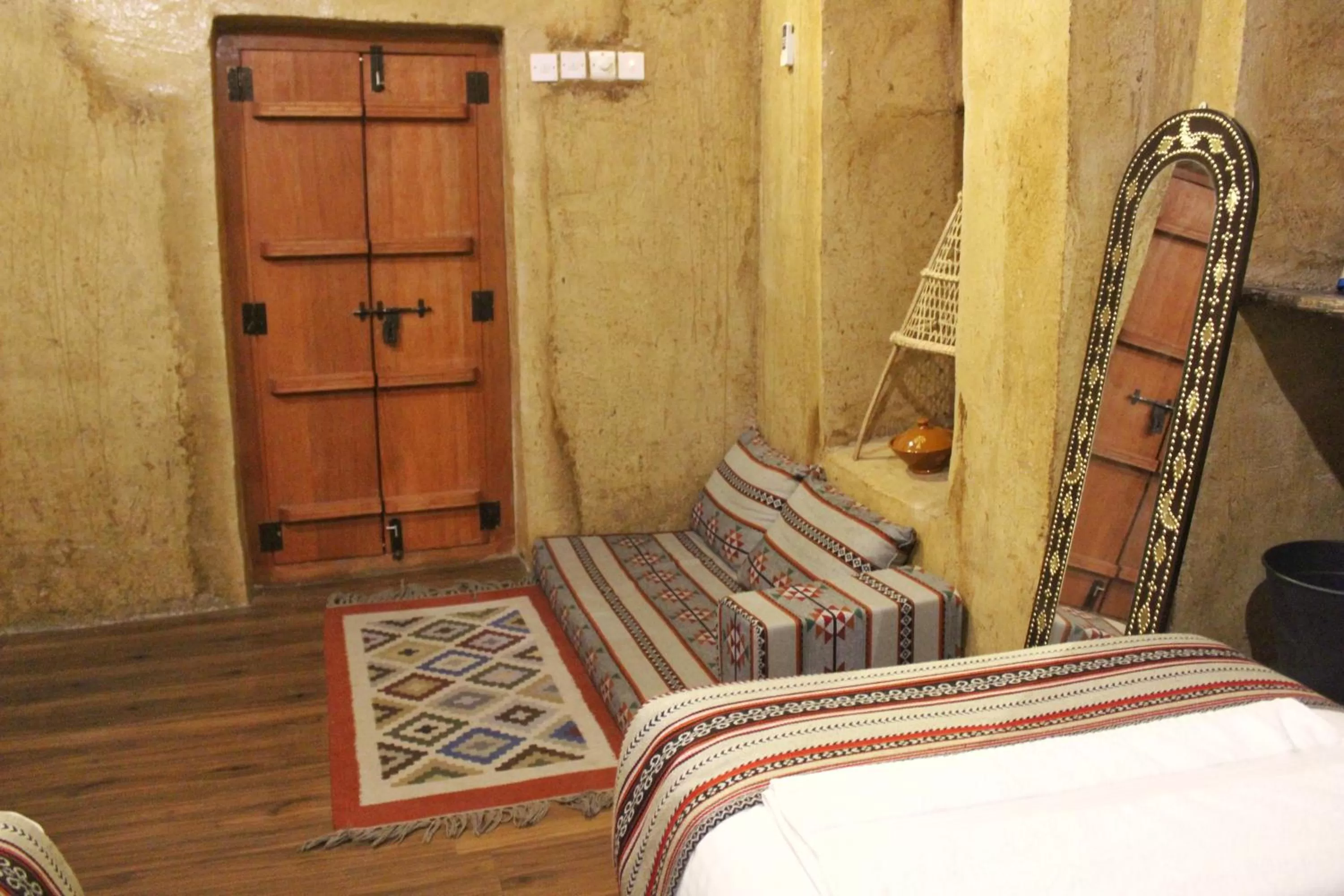Bed in Nizwa Heritage Inn
