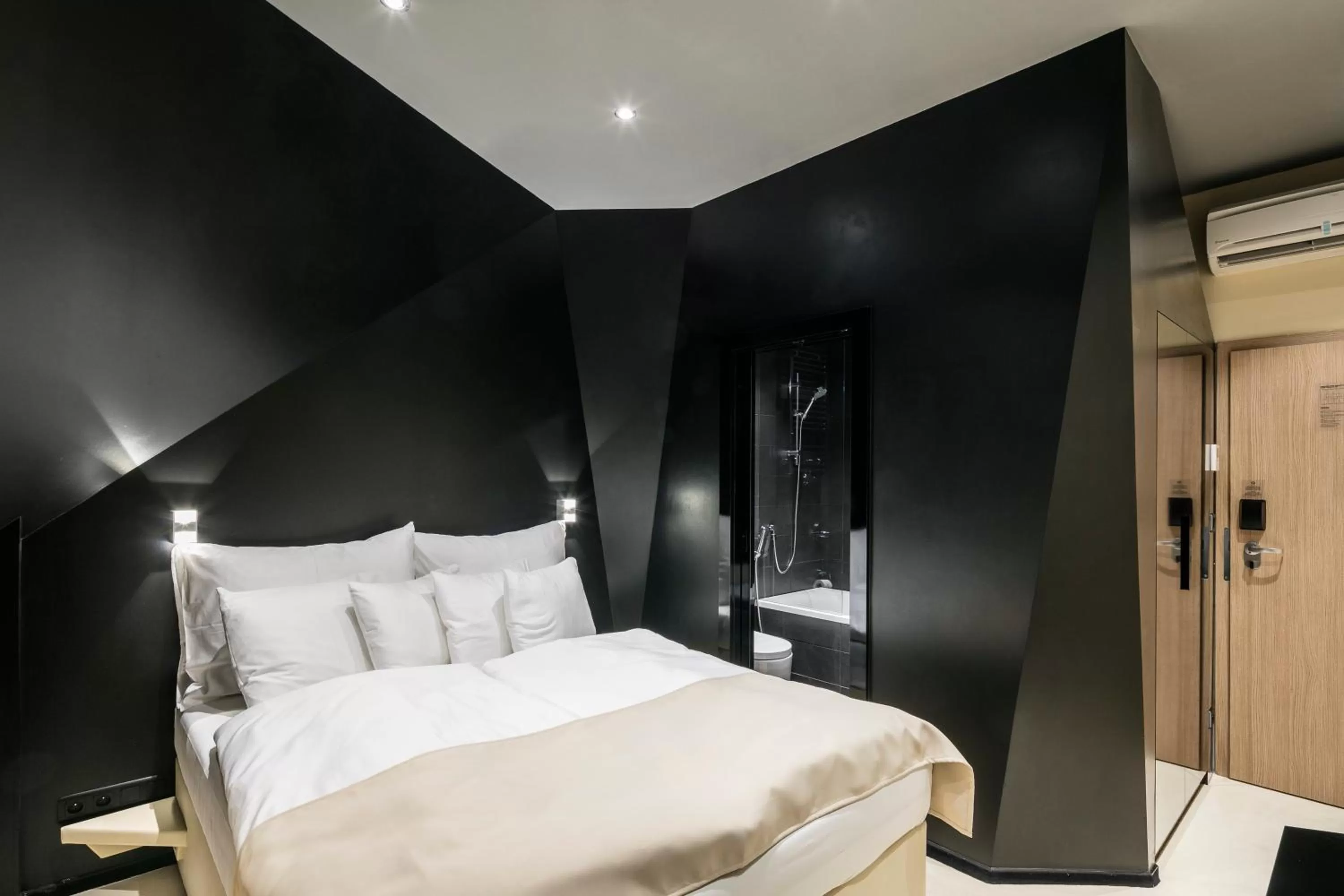 Bedroom, Bed in Pytloun Imperial Design Suites