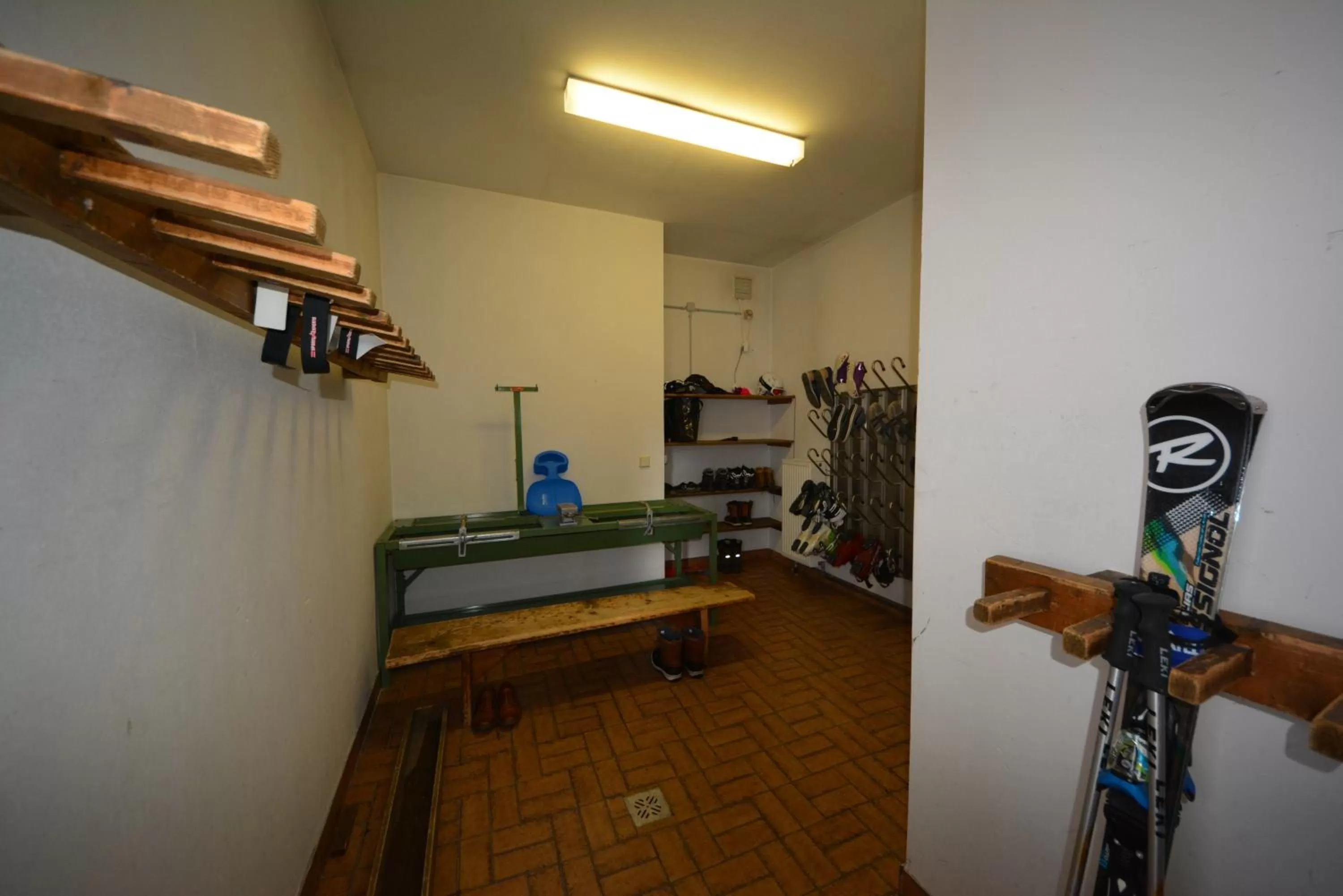 Decorative detail, Kitchen/Kitchenette in Haus Alpina by Châtel Reizen